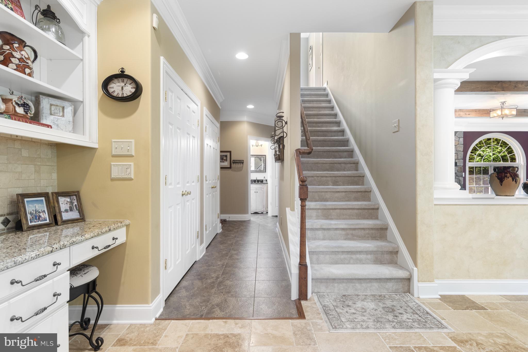 NIVIN VIEW - Residential