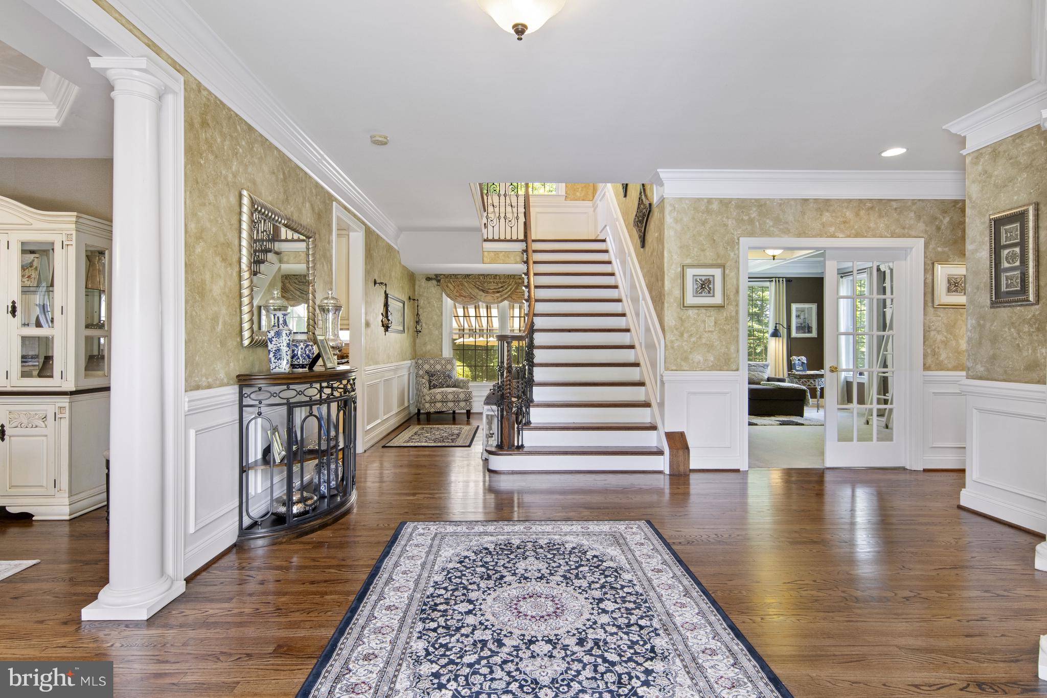 NIVIN VIEW - Residential