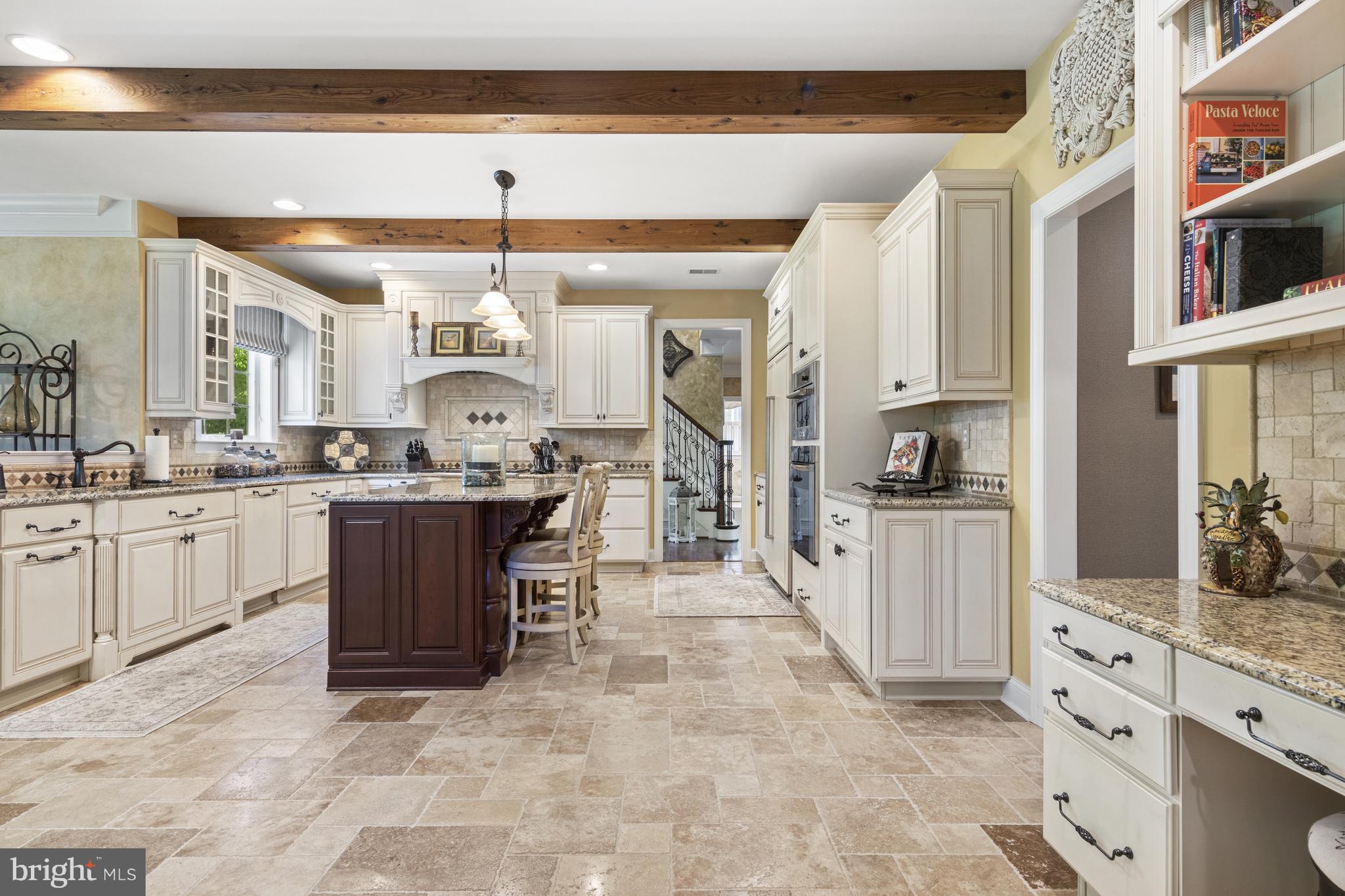 NIVIN VIEW - Residential