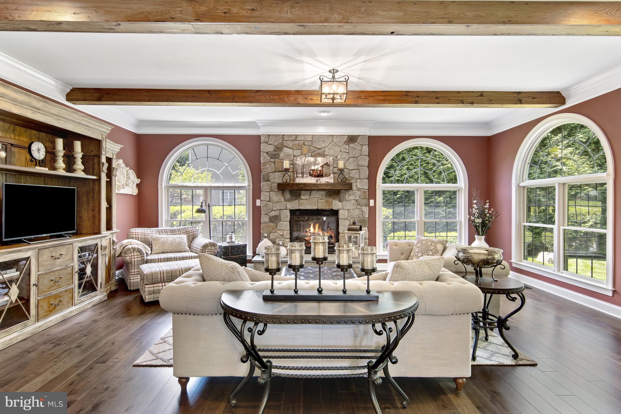 NIVIN VIEW - Residential