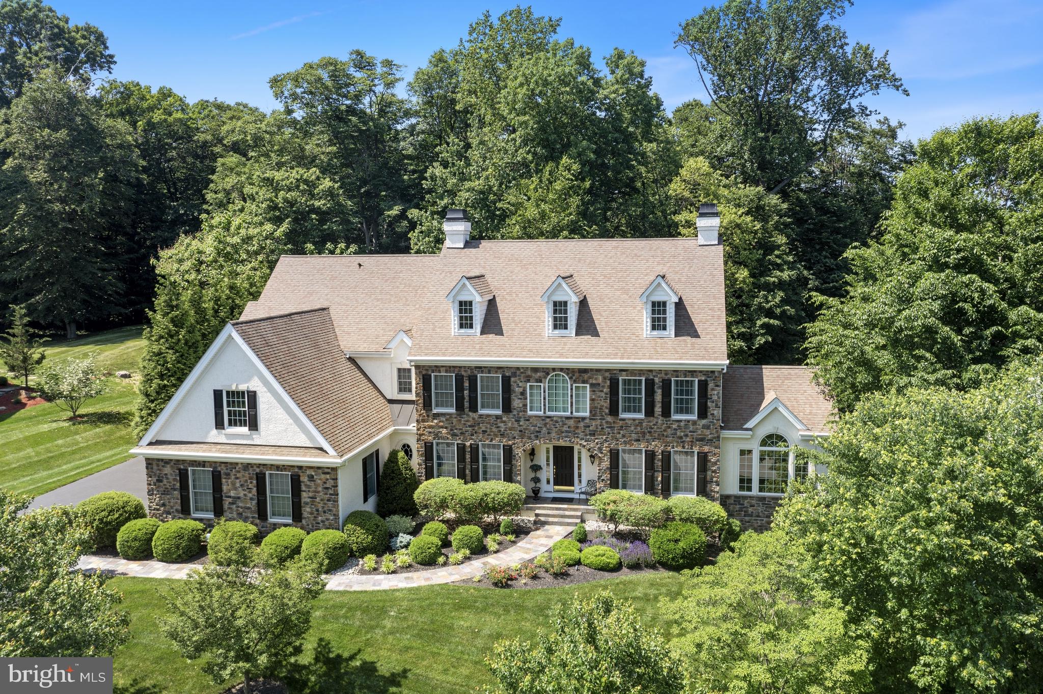 NIVIN VIEW - Residential