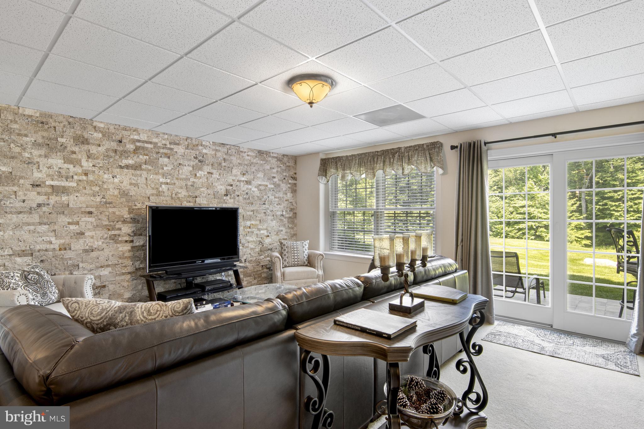 NIVIN VIEW - Residential