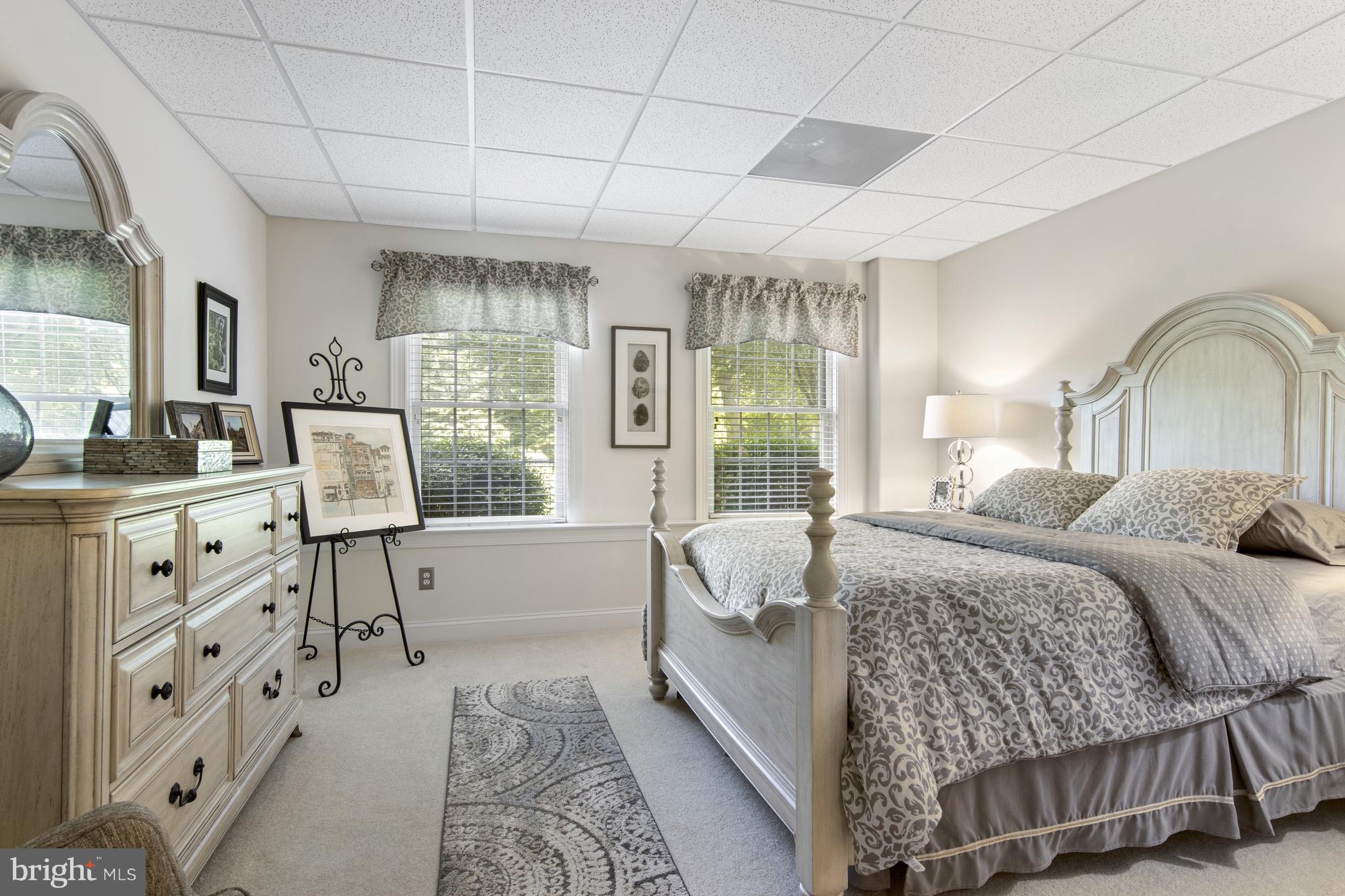 NIVIN VIEW - Residential