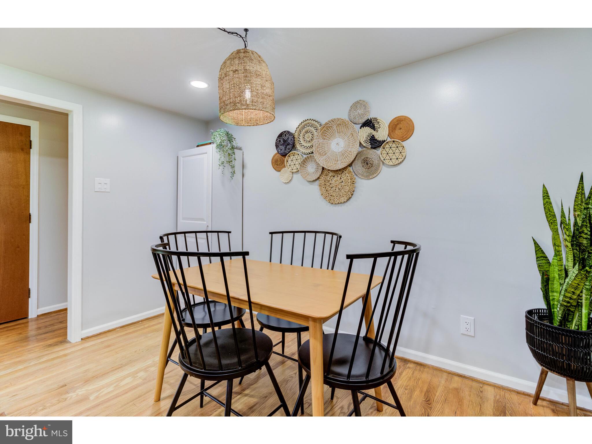 BUTTONWOOD FARMS - Residential