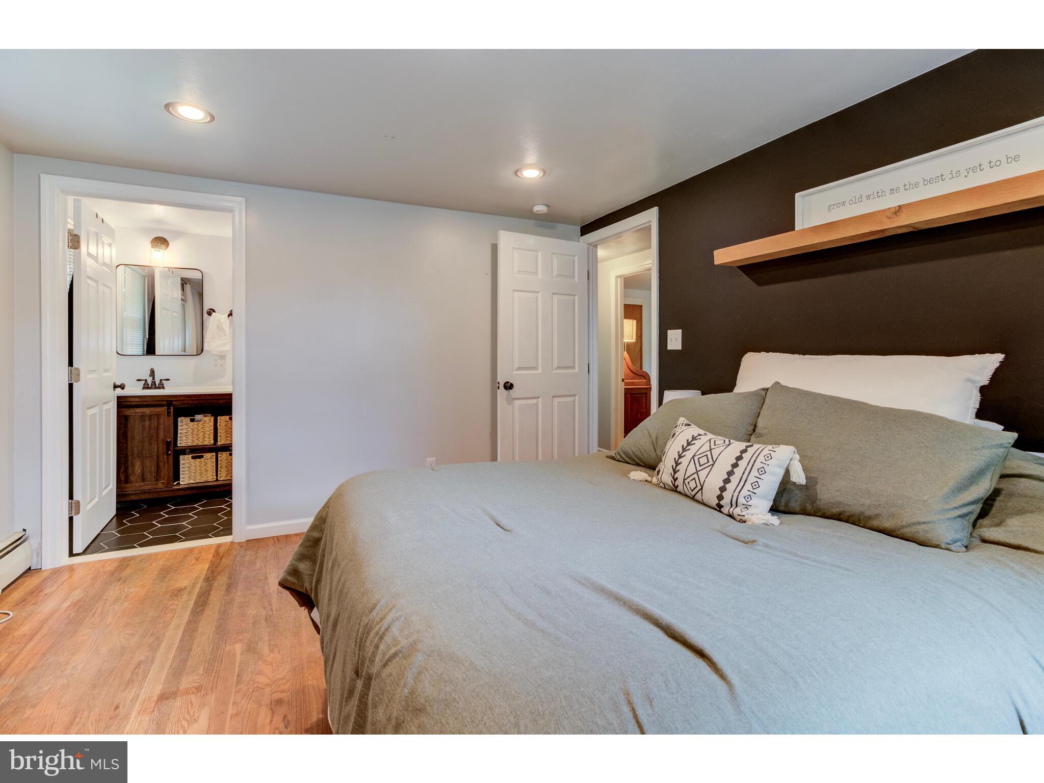 BUTTONWOOD FARMS - Residential