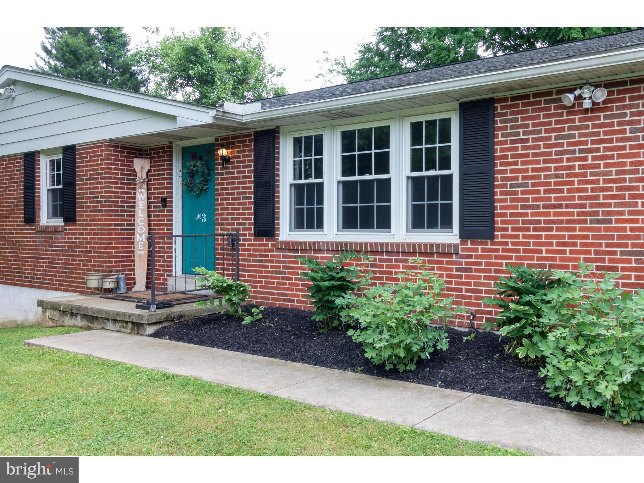 BUTTONWOOD FARMS - Residential