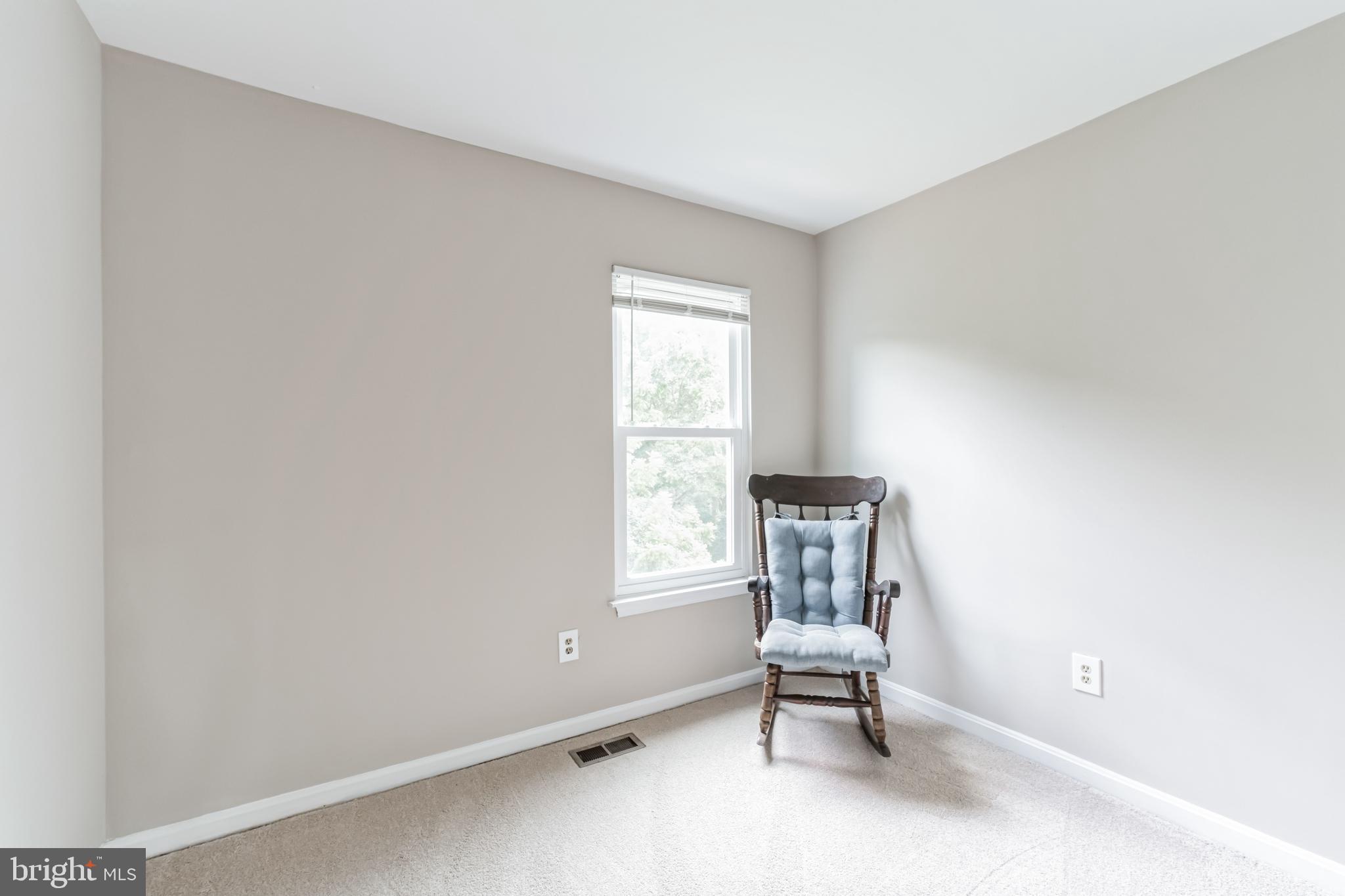 GREENHILLS - Residential