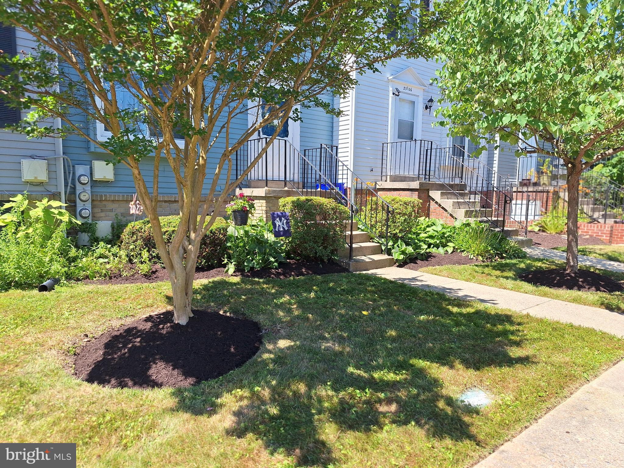 GREENHILLS - Residential