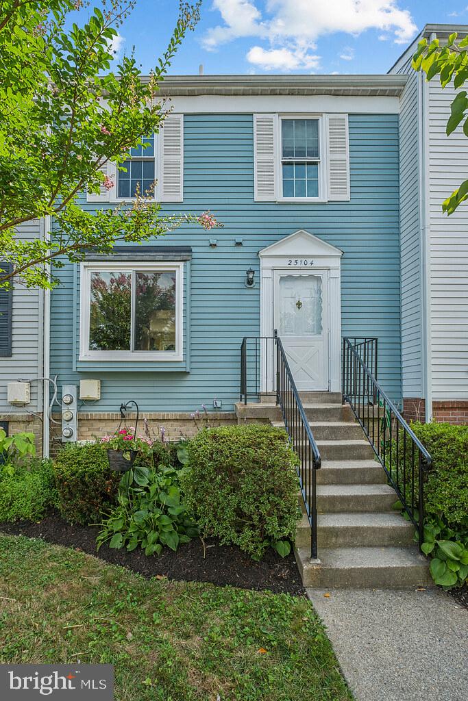 GREENHILLS - Residential