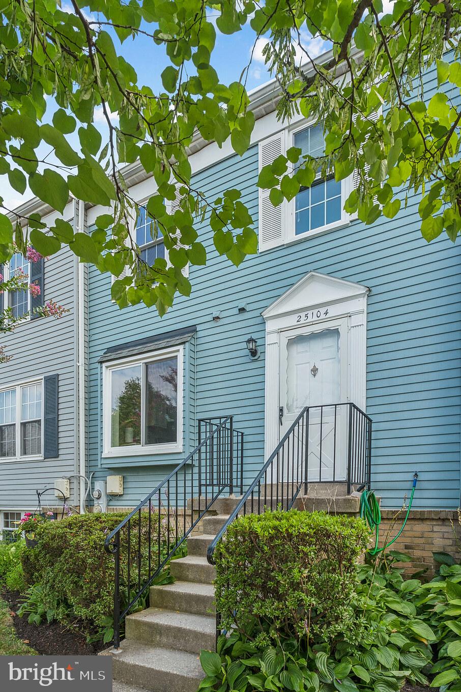 GREENHILLS - Residential