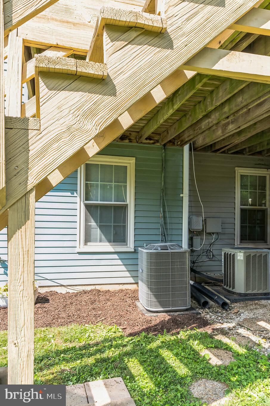 GREENHILLS - Residential