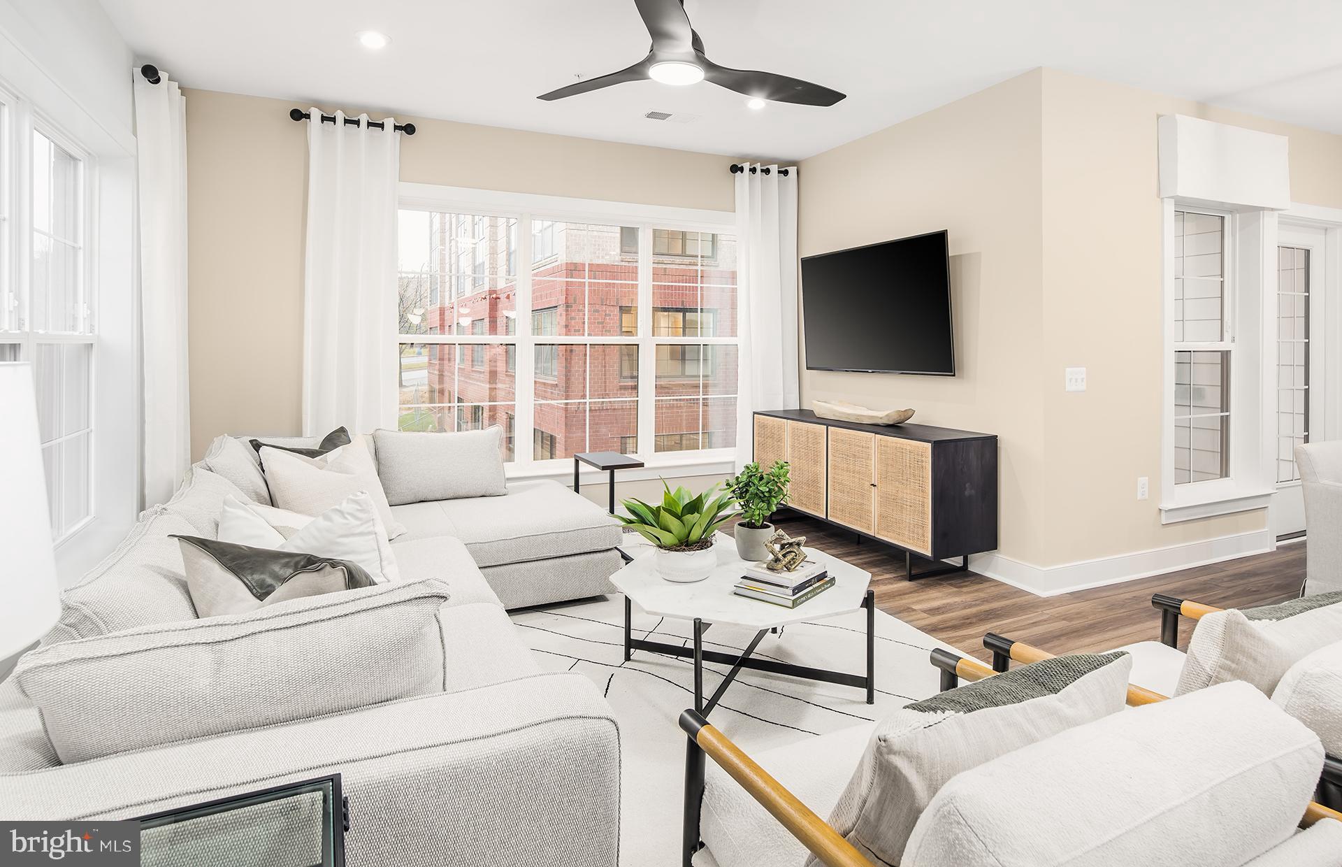 THE FLATS AT NATIONAL HARBOR - Residential