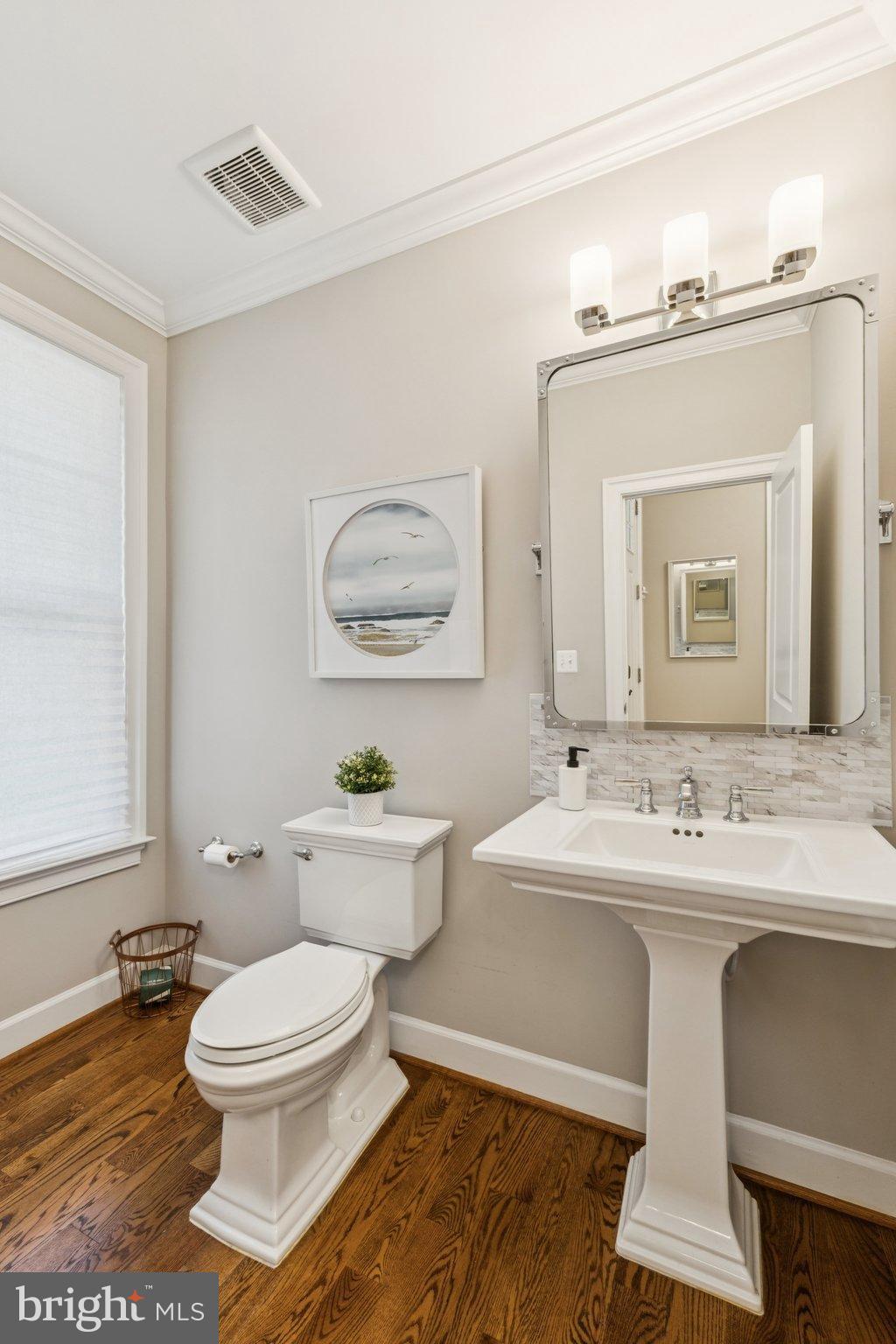 LEE HEIGHTS - Residential