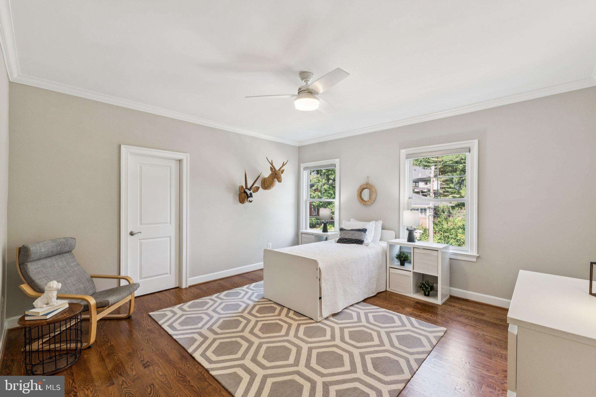 LEE HEIGHTS - Residential