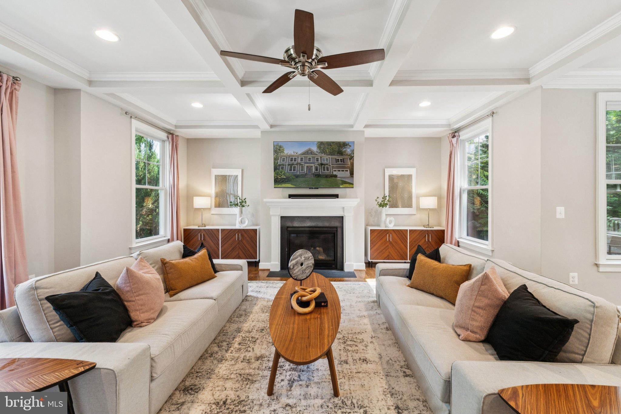 LEE HEIGHTS - Residential