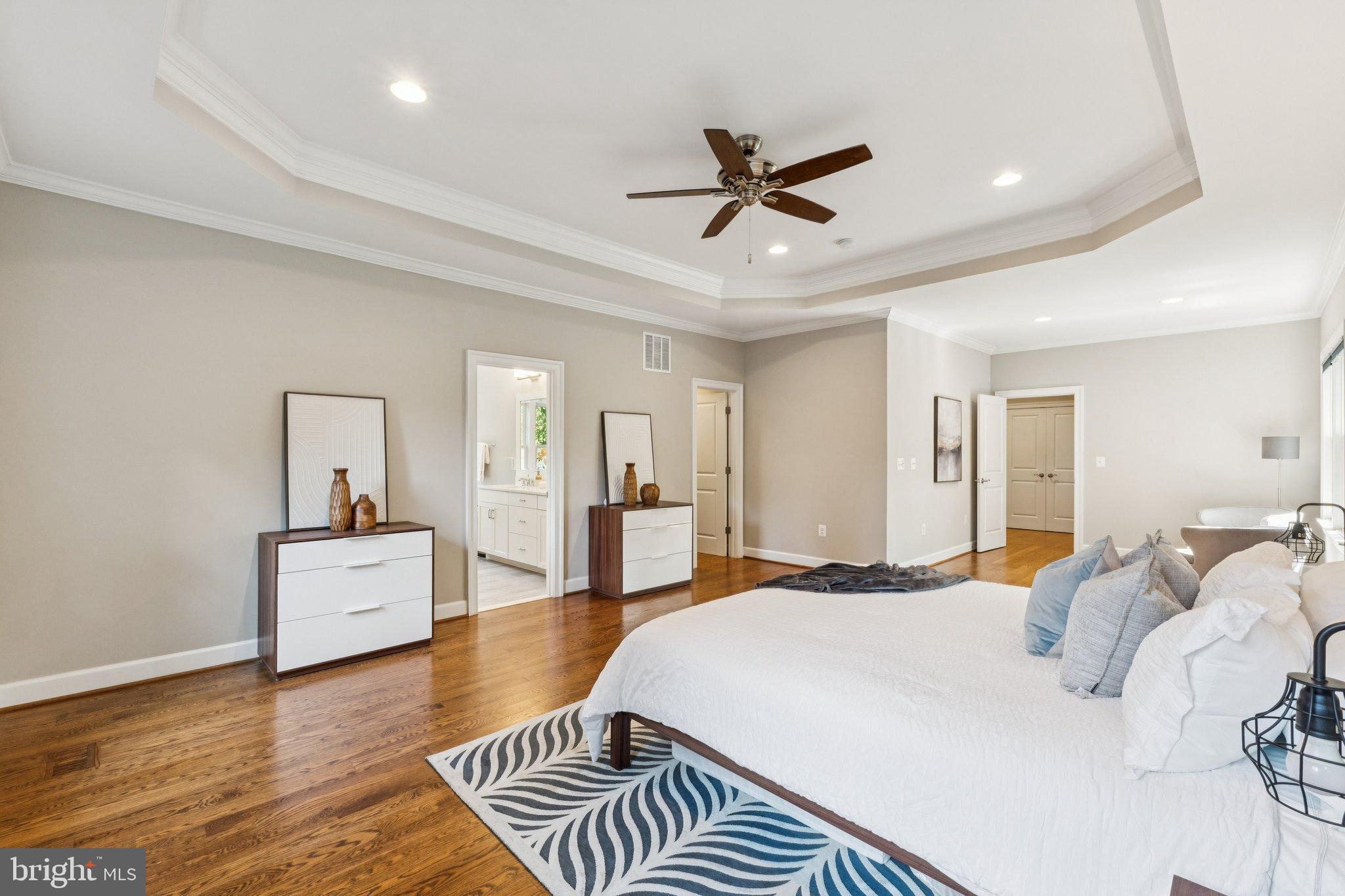 LEE HEIGHTS - Residential