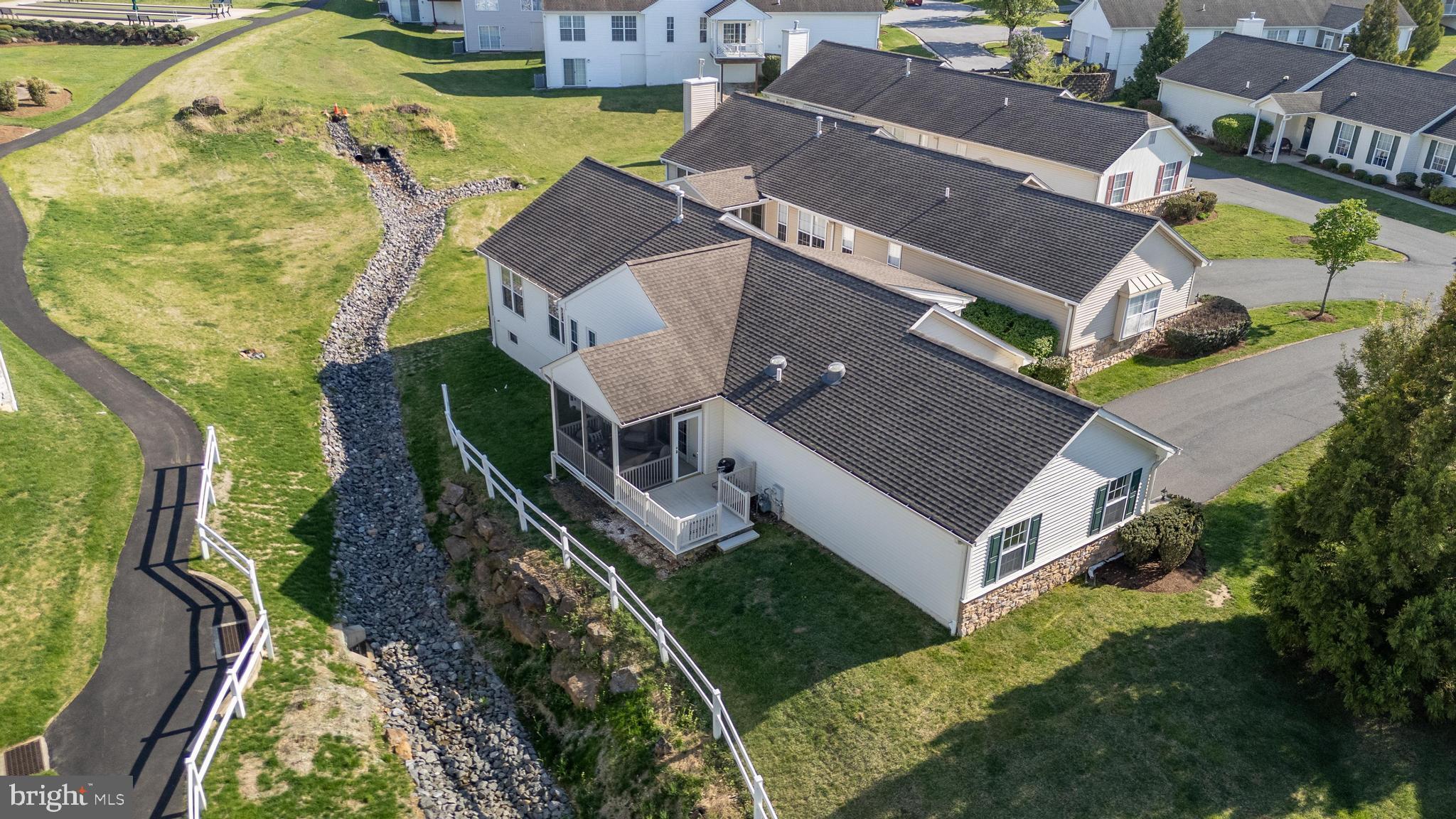 FOX HILL FARM - Residential