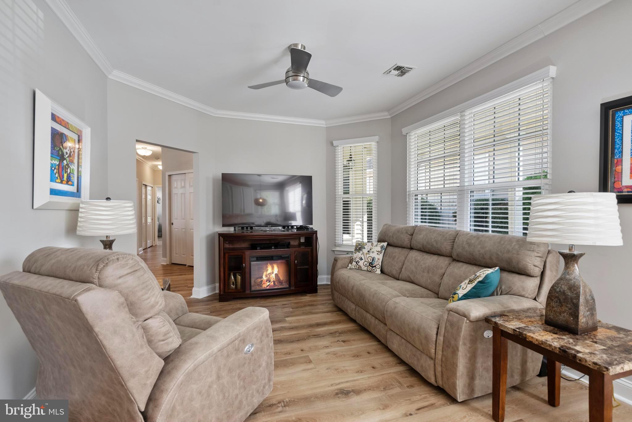 FOX HILL FARM - Residential