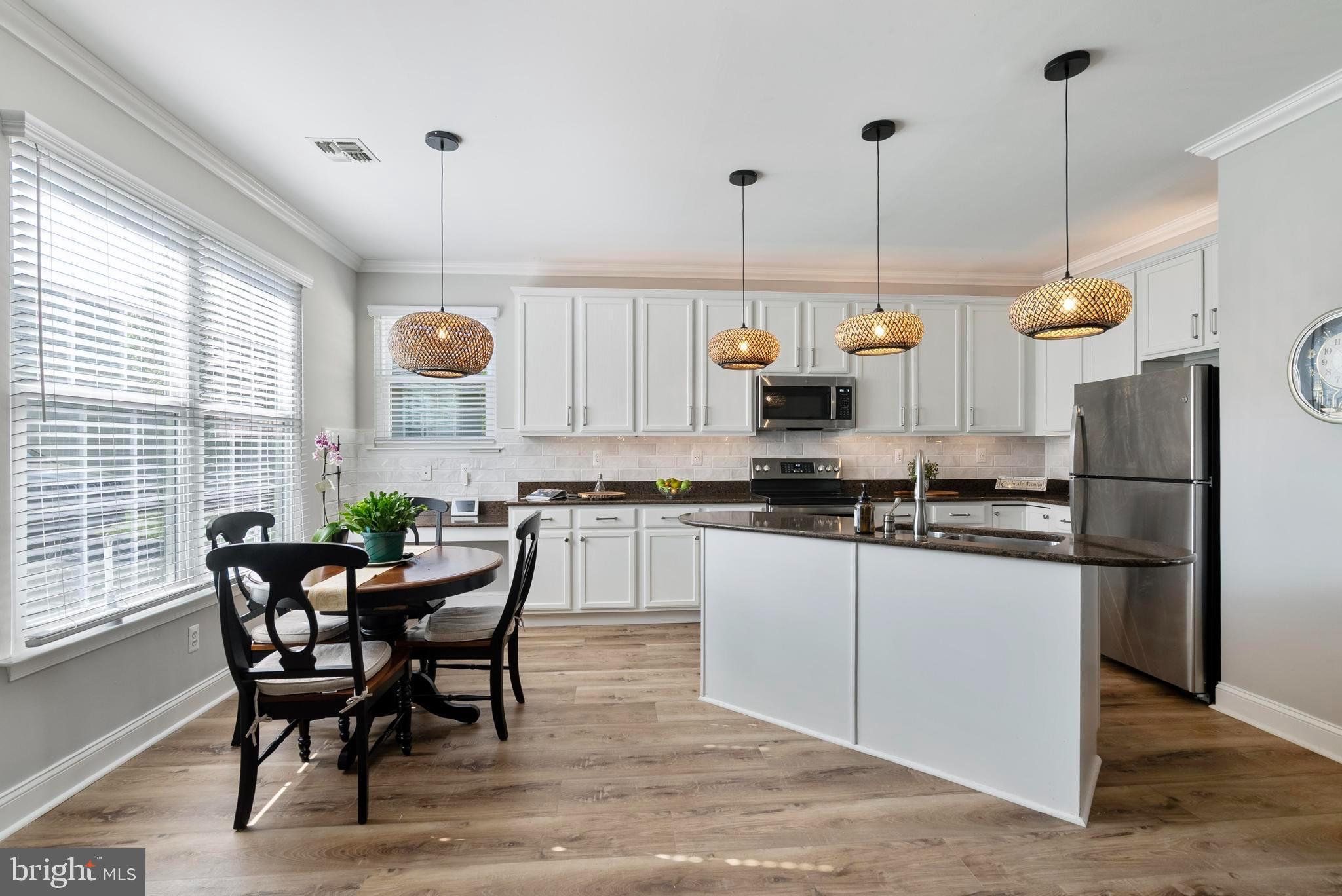 FOX HILL FARM - Residential