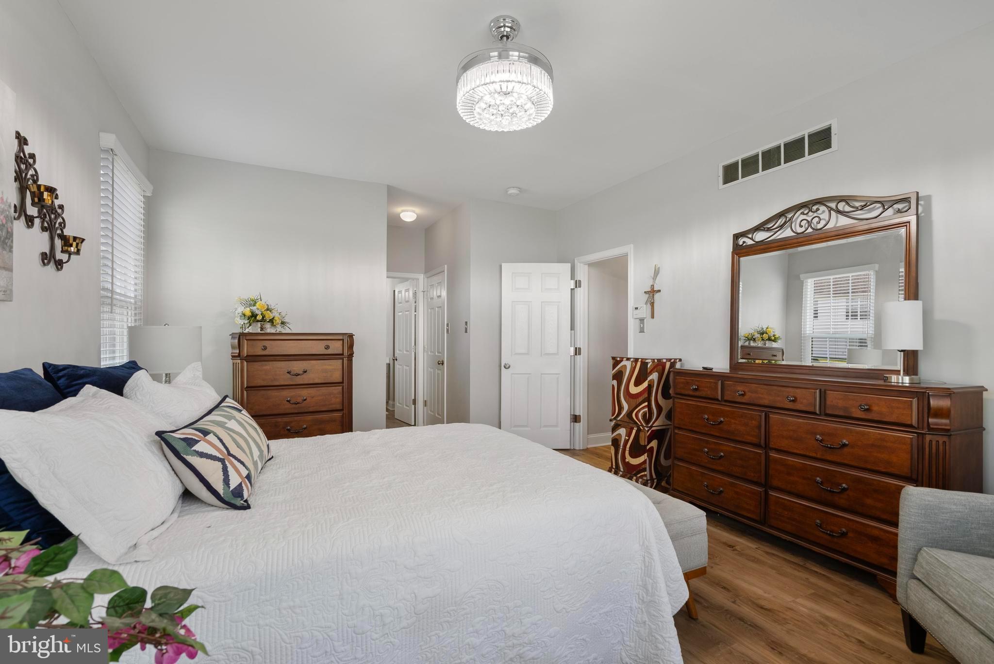 FOX HILL FARM - Residential