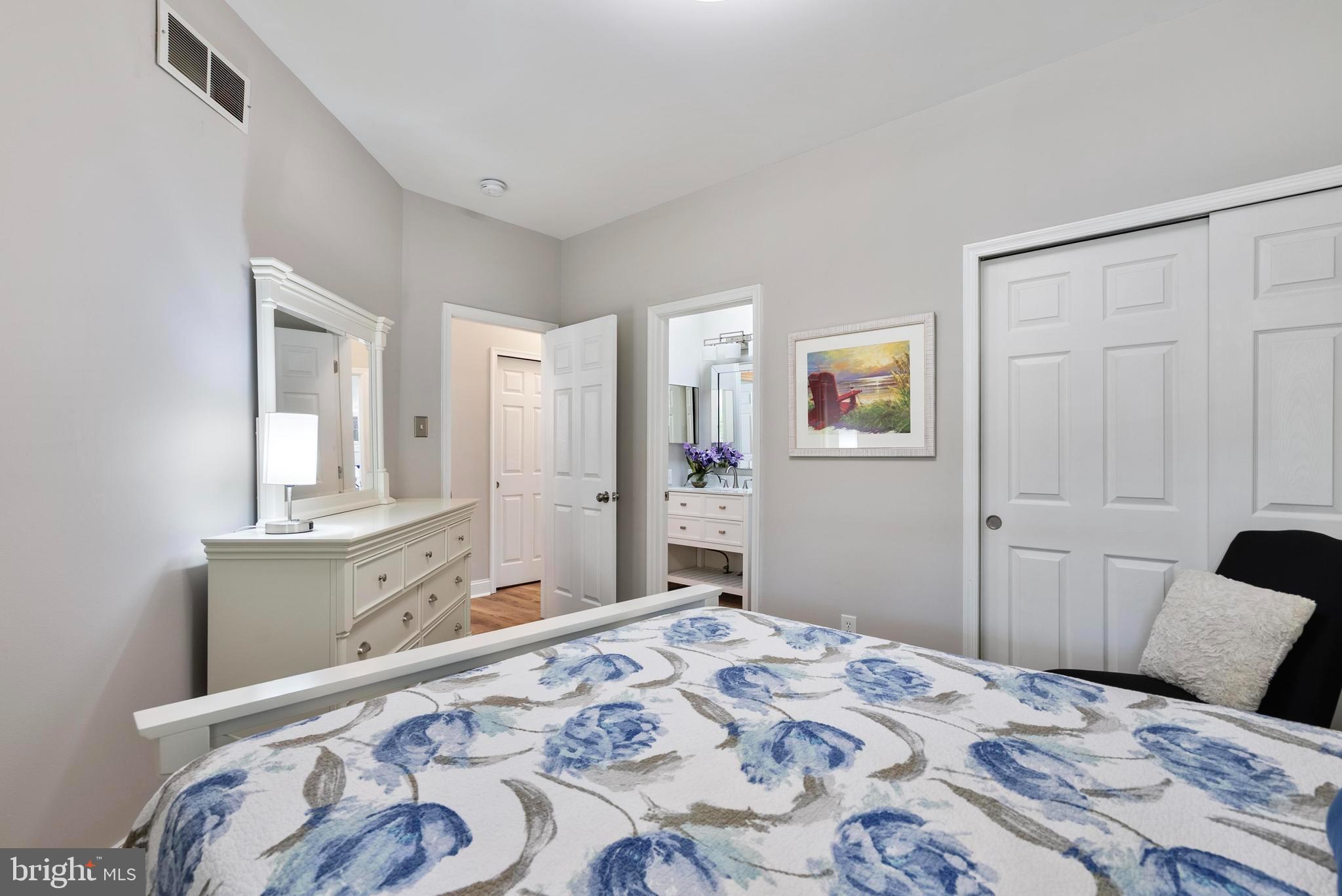 FOX HILL FARM - Residential