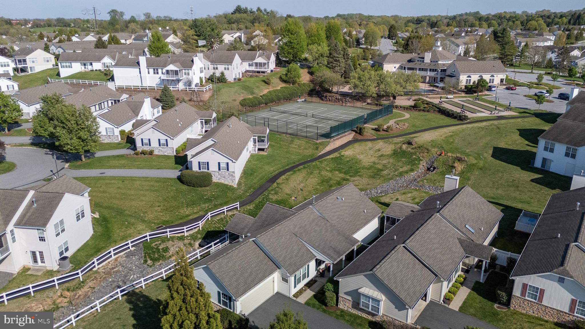 FOX HILL FARM - Residential