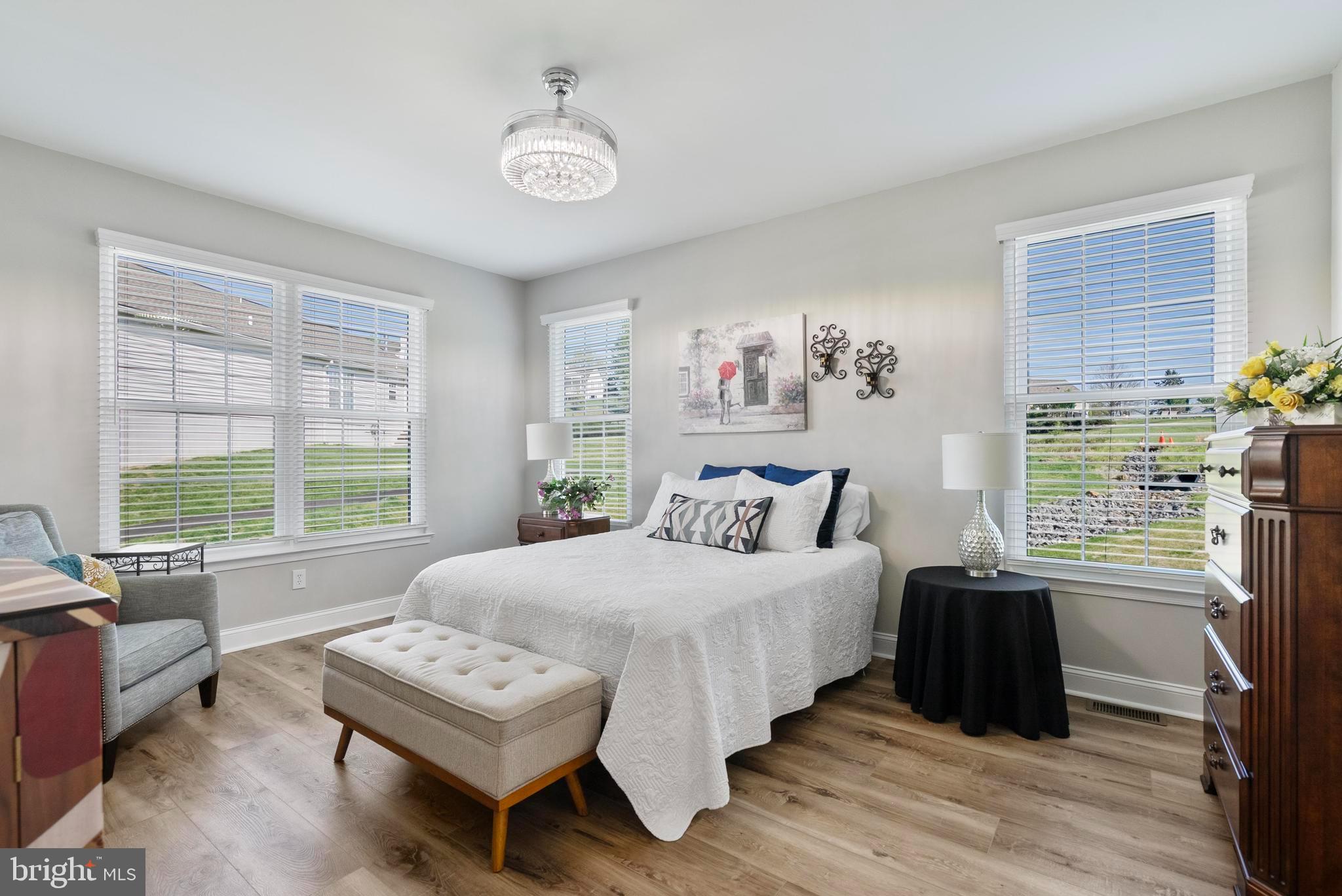 FOX HILL FARM - Residential