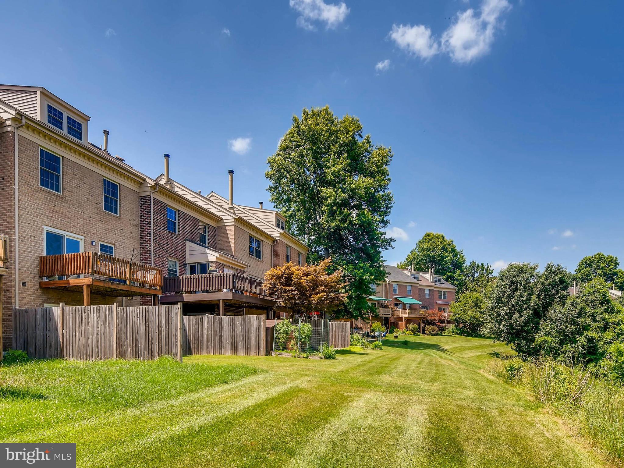 LOVETON FARMS - Residential