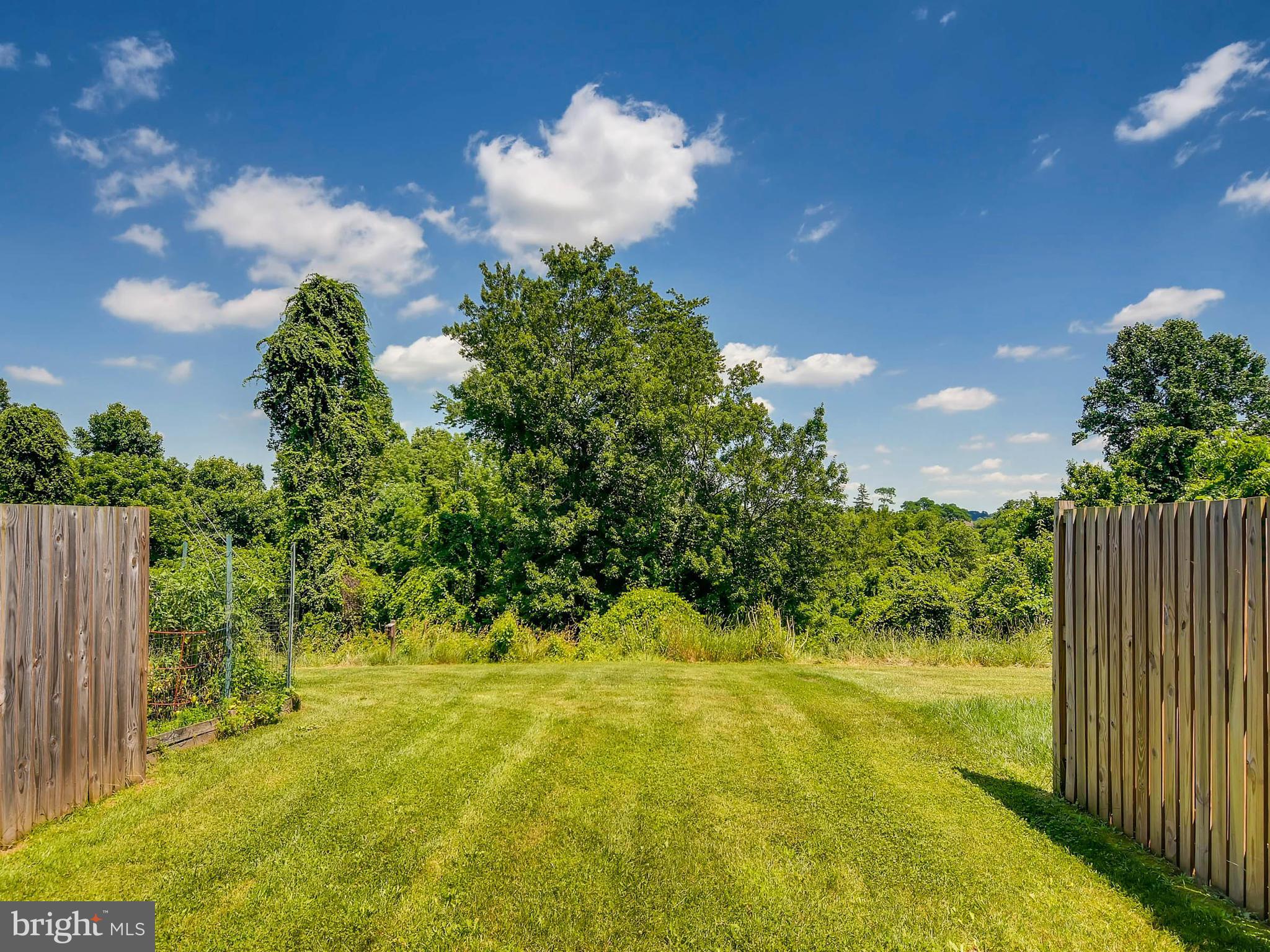 LOVETON FARMS - Residential