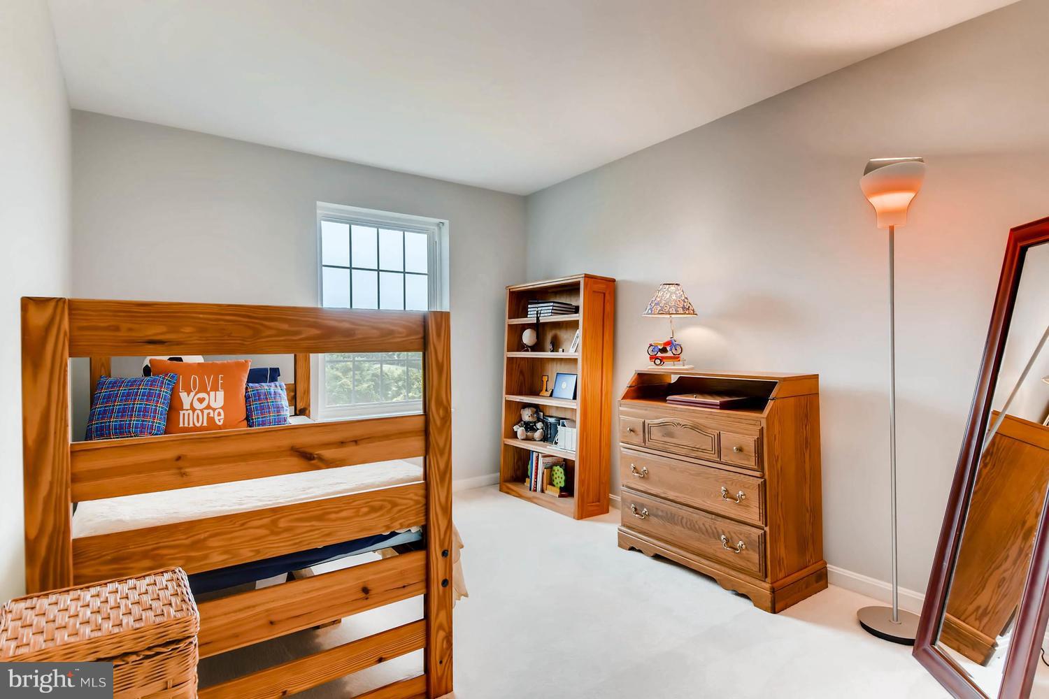 LOVETON FARMS - Residential