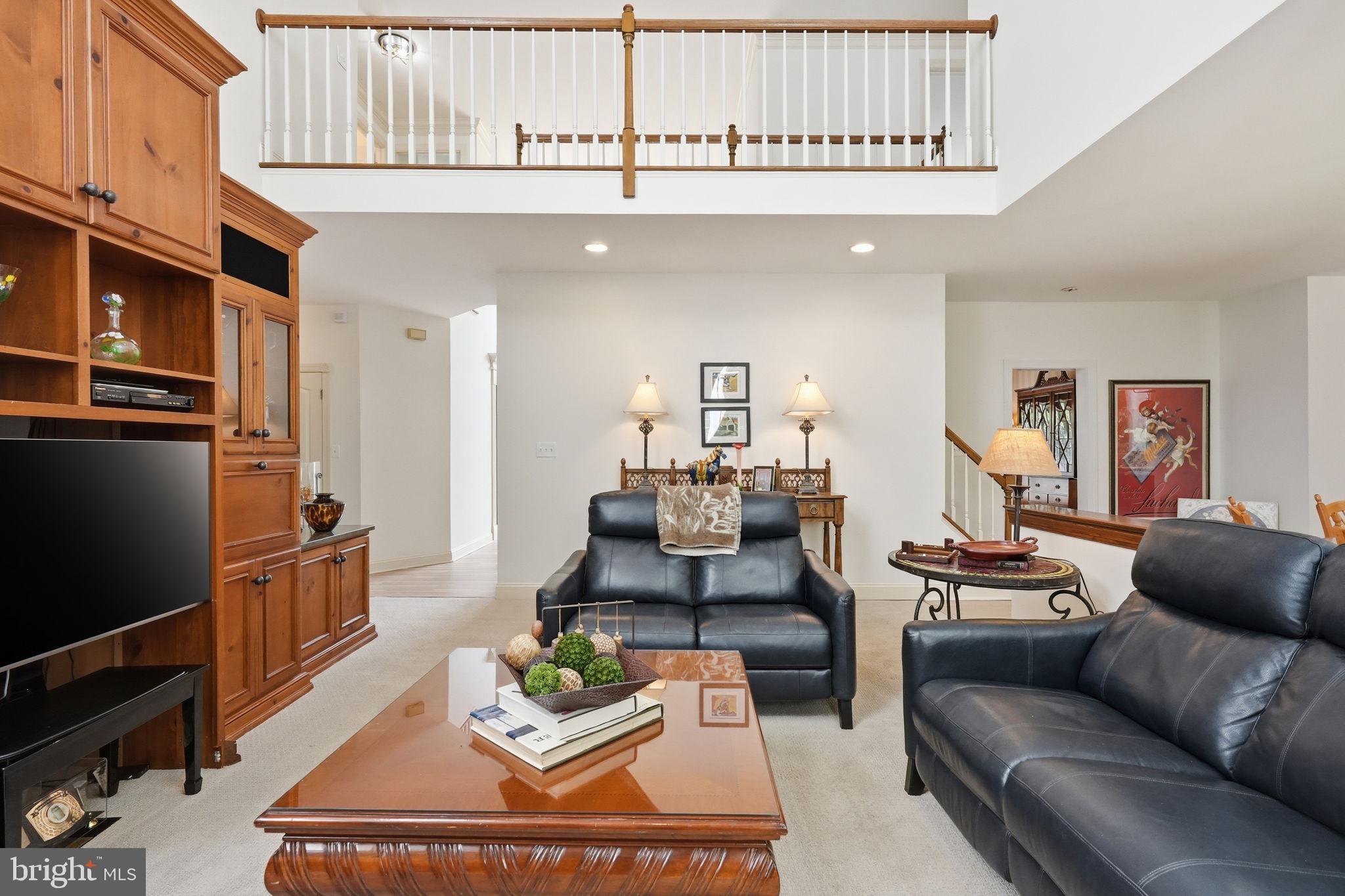 ROSE TREE ESTS - Residential
