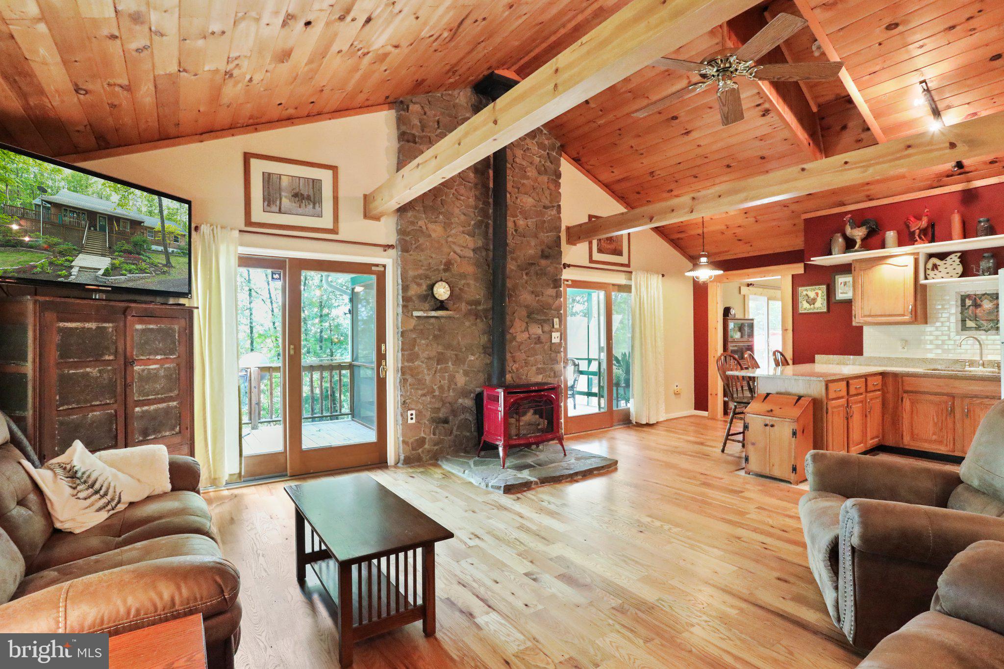 SLEEPY CREEK FARMS - Residential