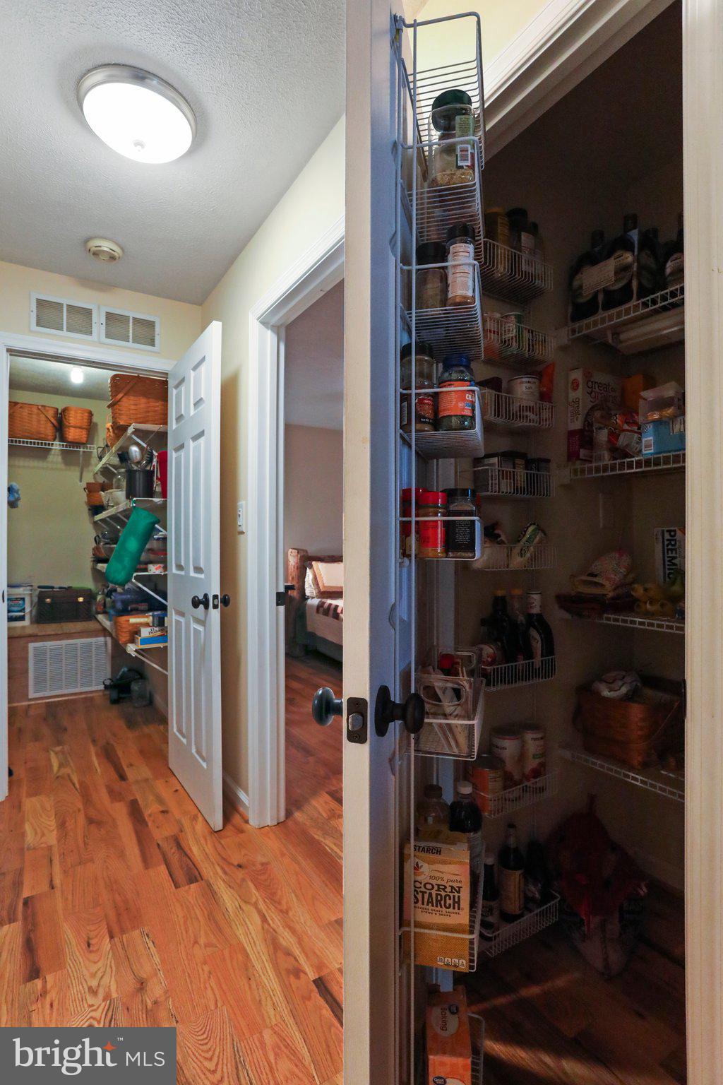 SLEEPY CREEK FARMS - Residential