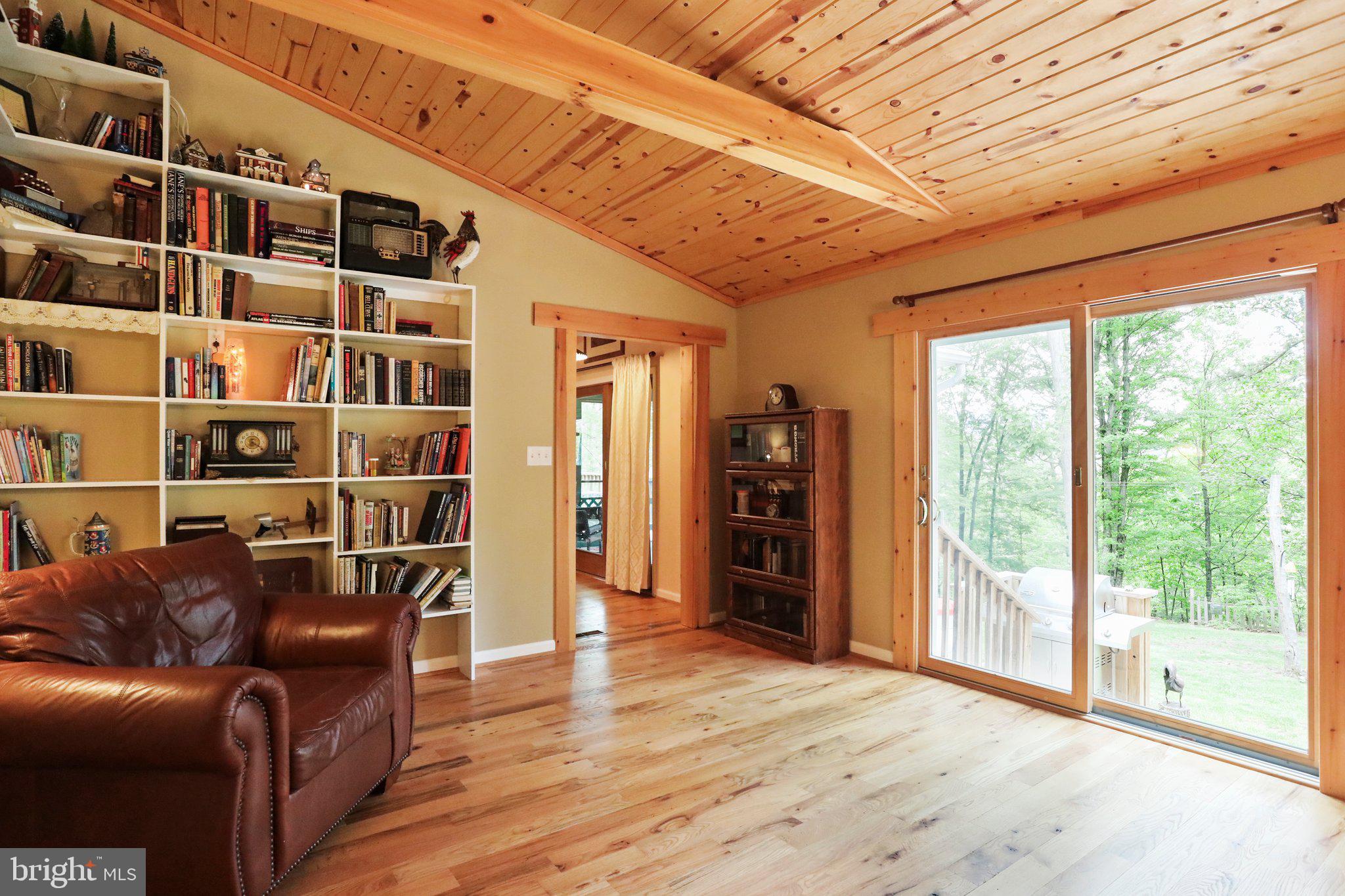 SLEEPY CREEK FARMS - Residential