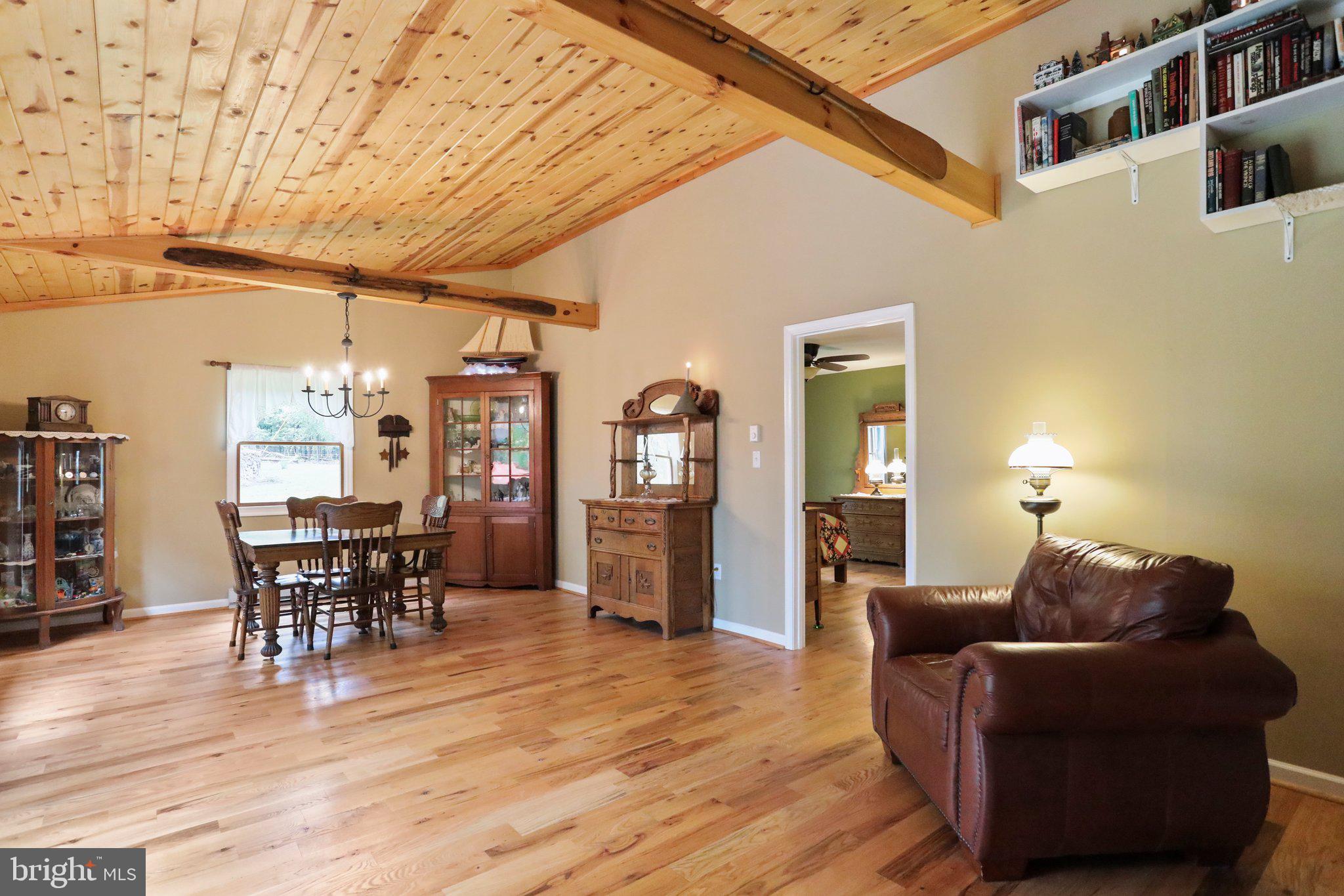 SLEEPY CREEK FARMS - Residential