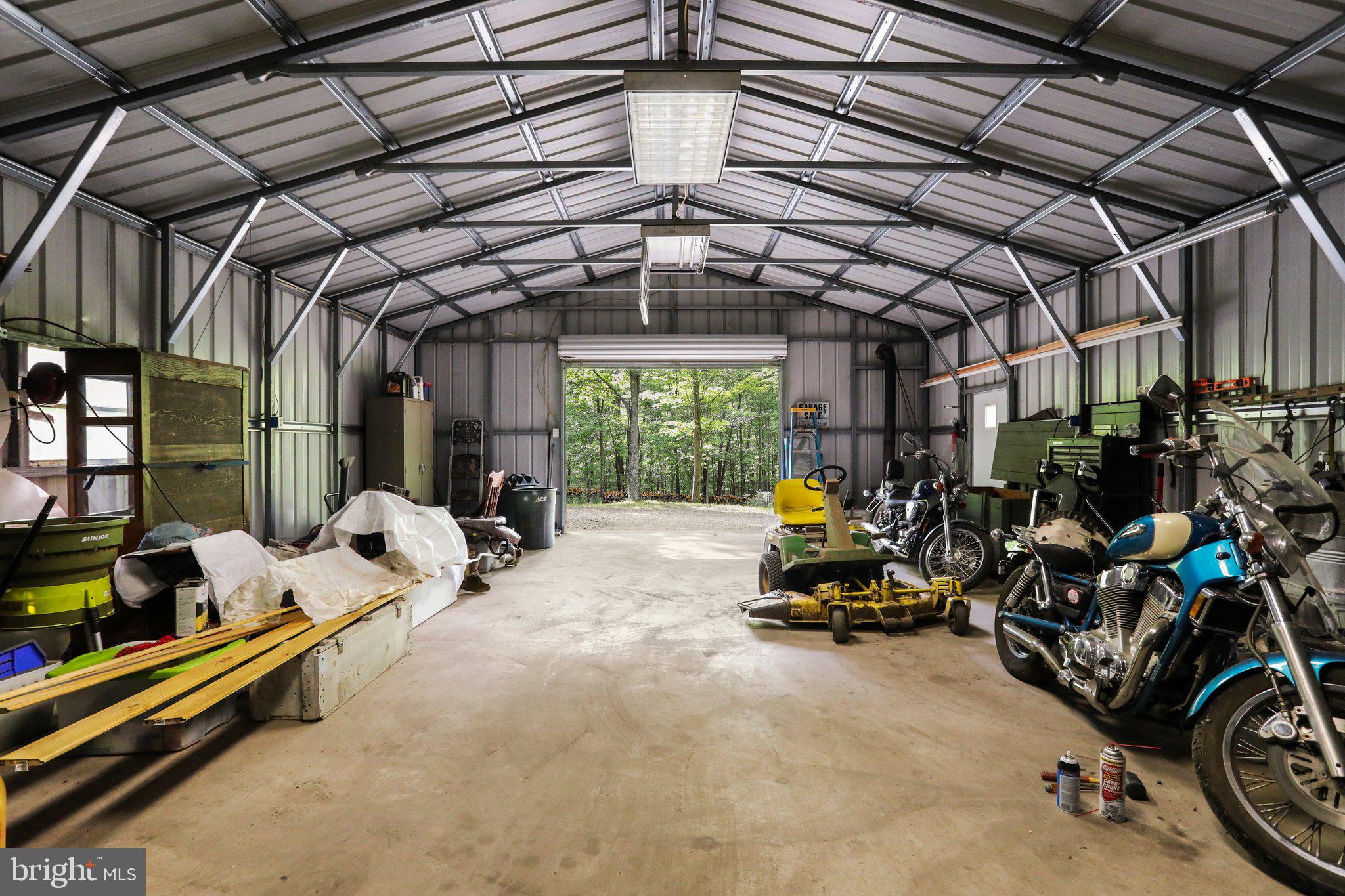 SLEEPY CREEK FARMS - Residential