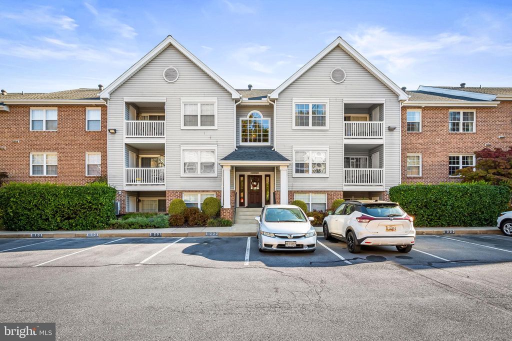 Photo of 3 Rumford Dr #202, BALTIMORE, MD 21228 (MLS # MDBC2142826)