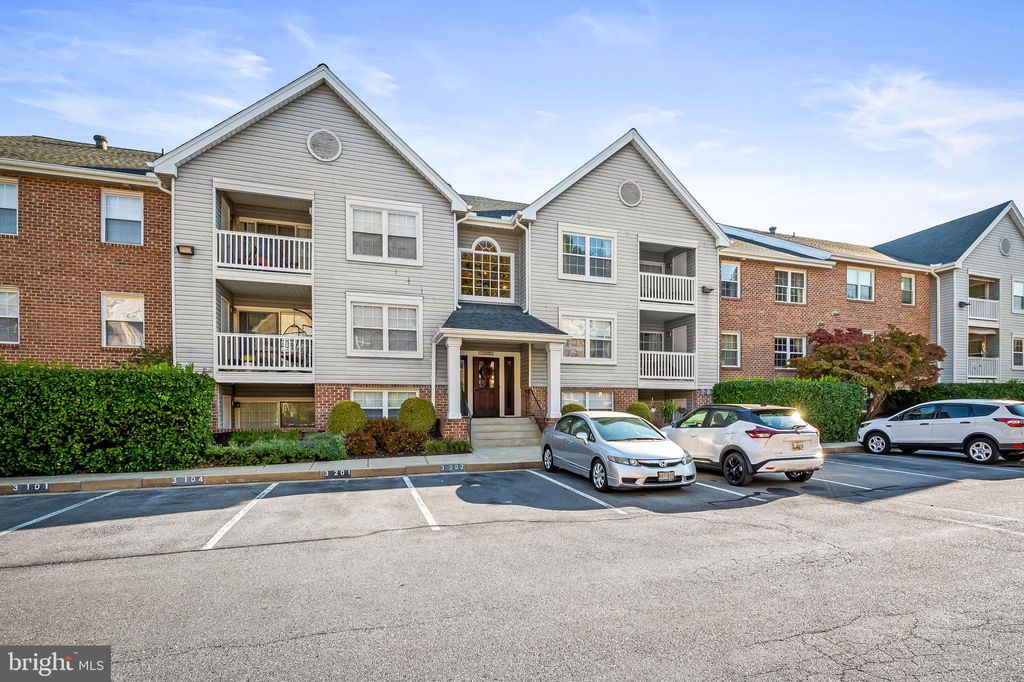 Photo of 3 Rumford Dr #202, BALTIMORE, MD 21228 (MLS # MDBC2142826)