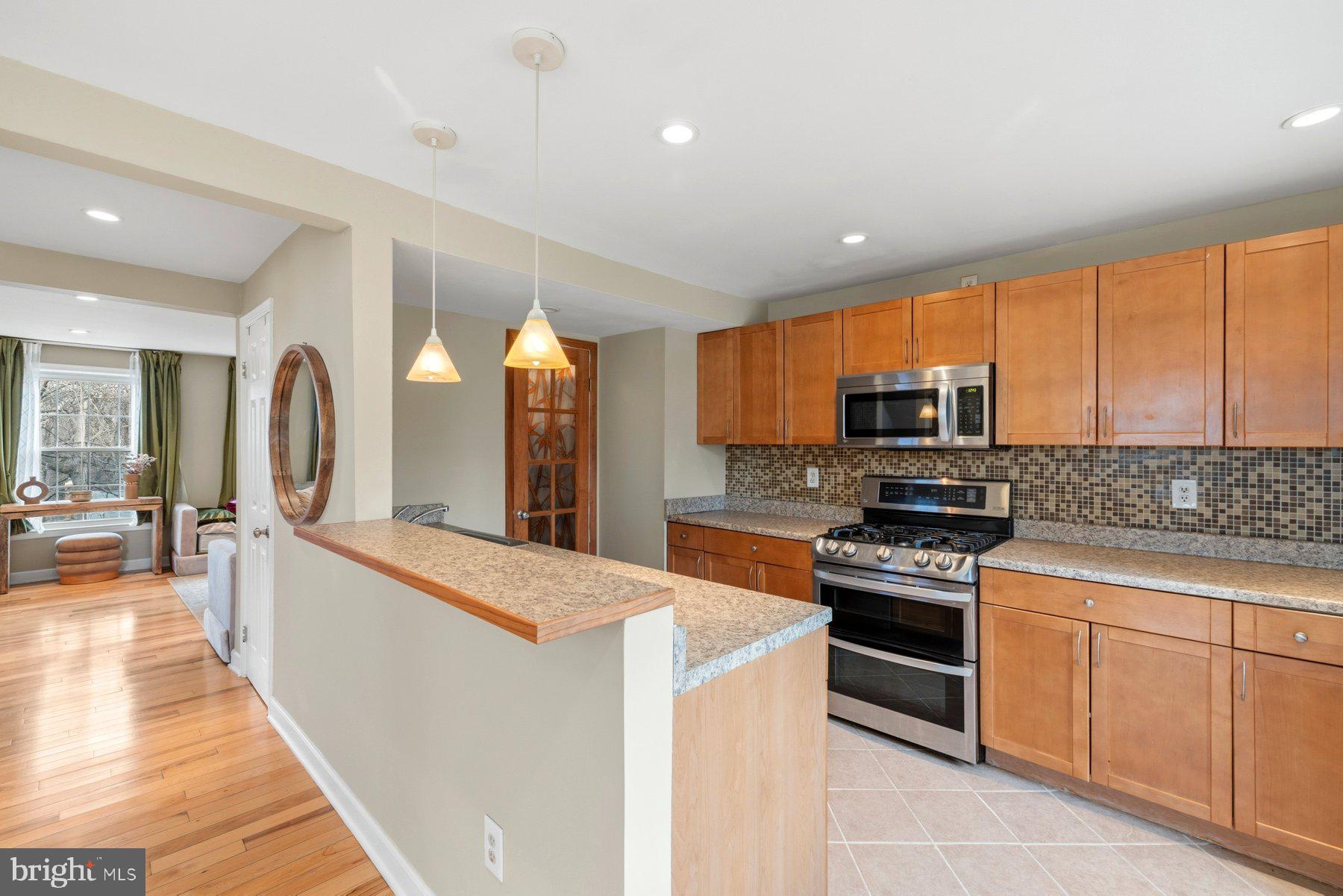 PINEWOOD HILL - Residential