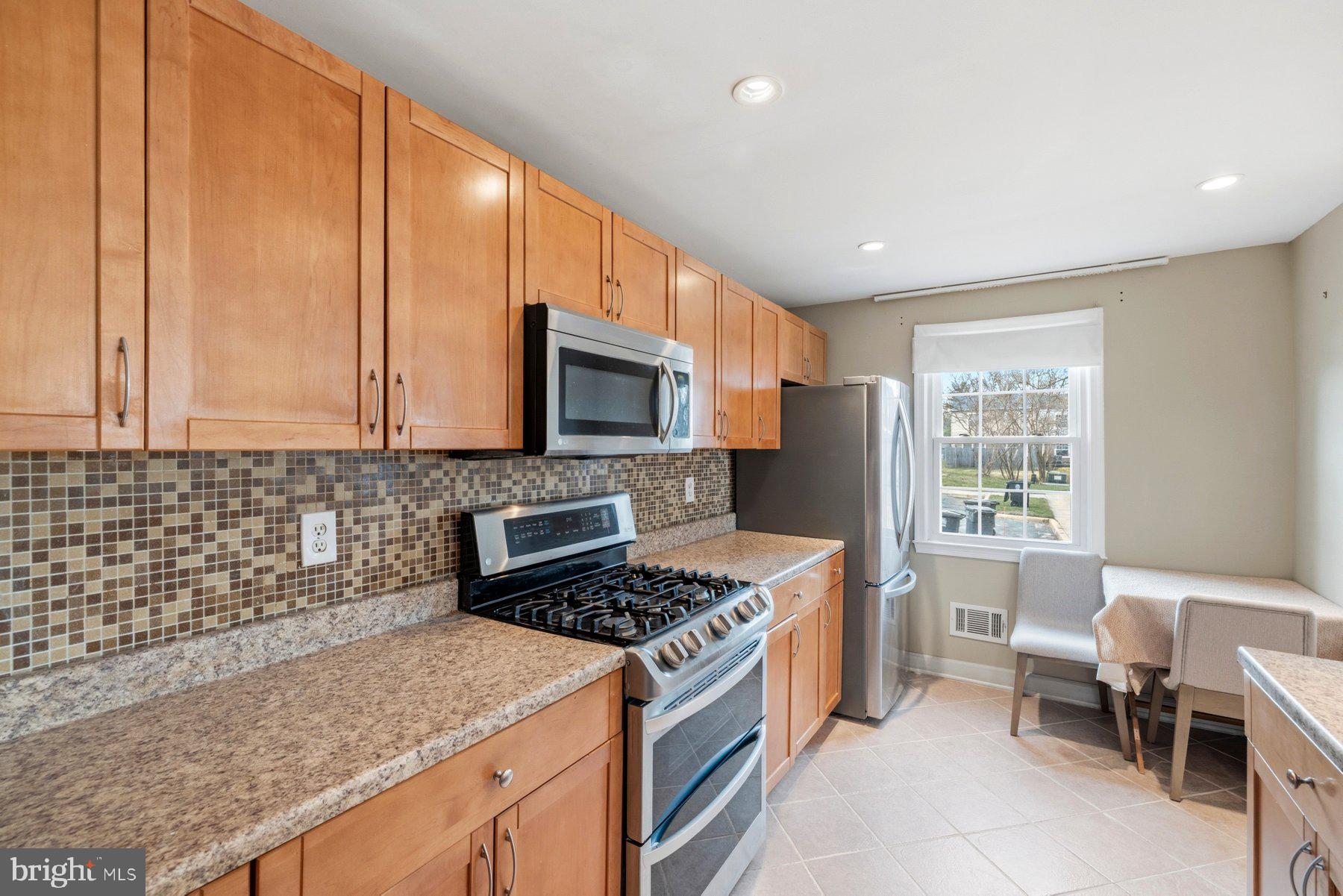 PINEWOOD HILL - Residential