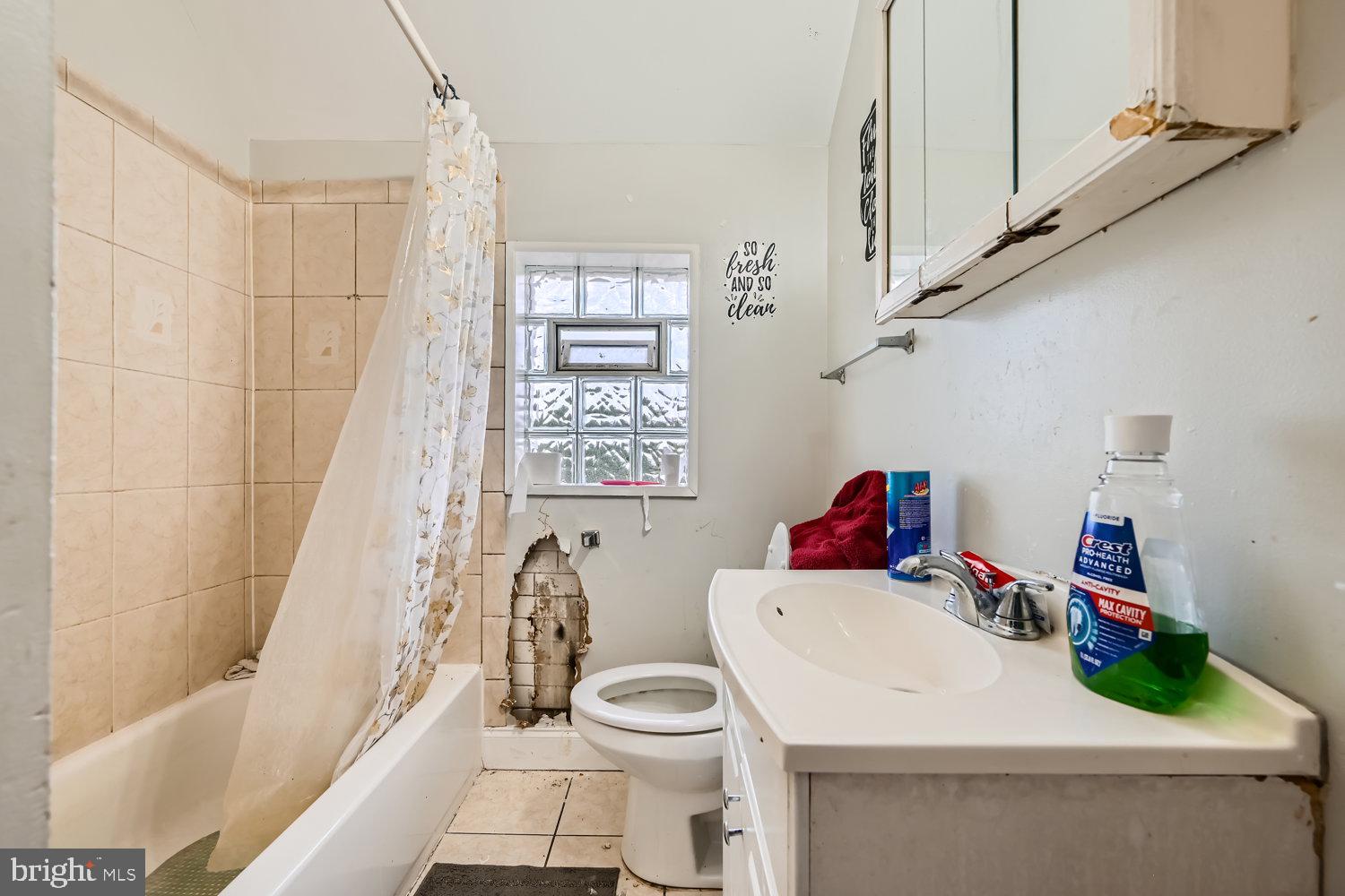 CALVERTON HEIGHTS - Residential