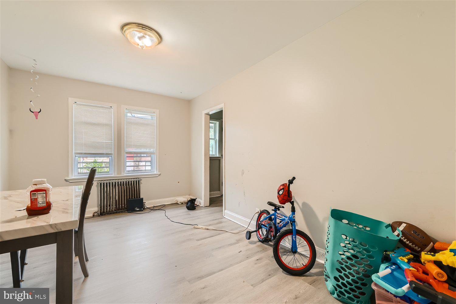 CALVERTON HEIGHTS - Residential