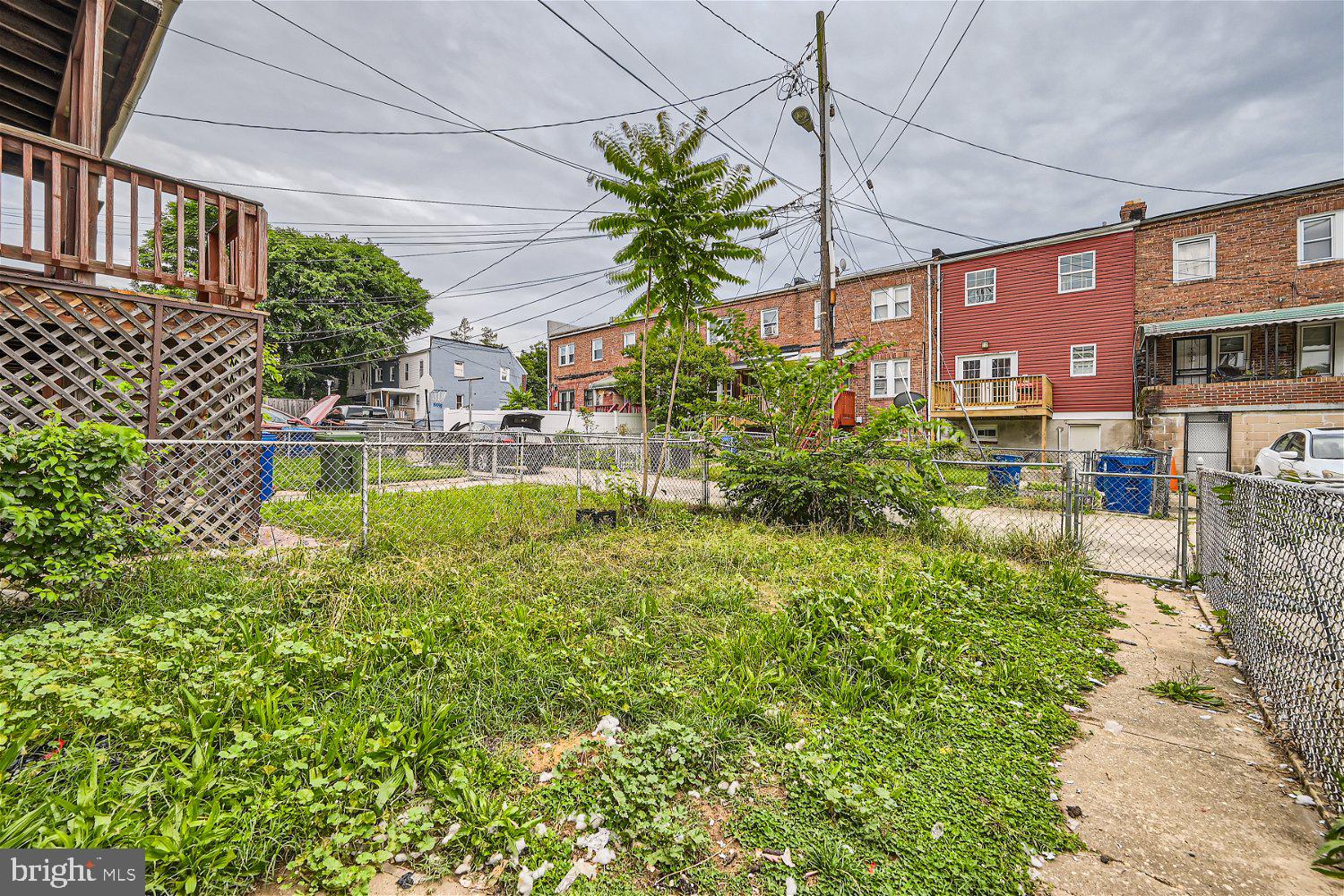 CALVERTON HEIGHTS - Residential