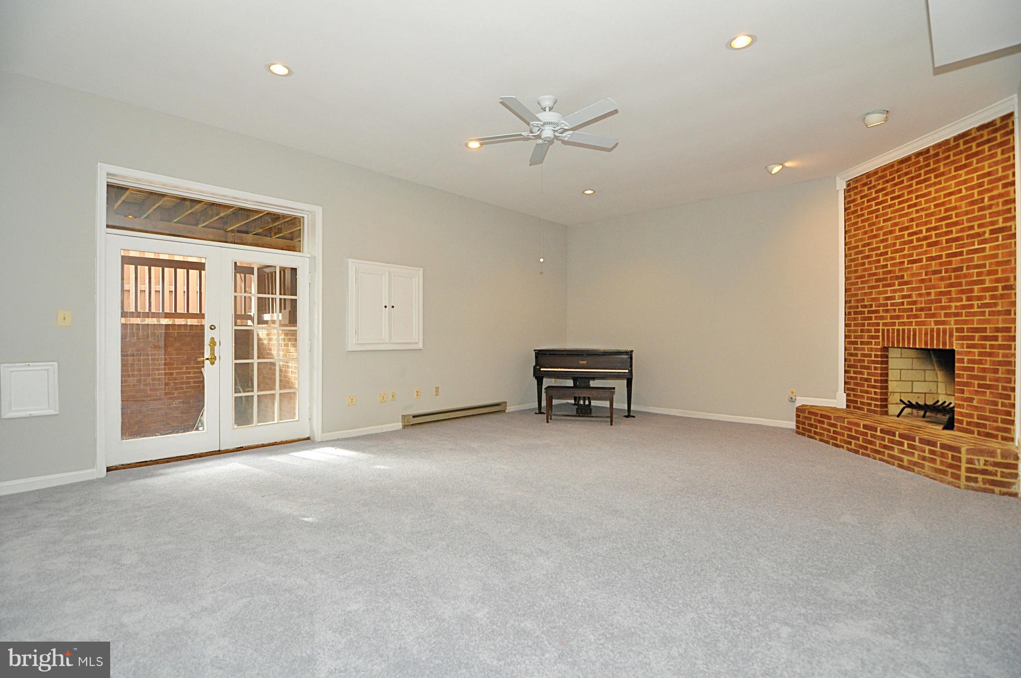 ASPEN GROVE - Residential