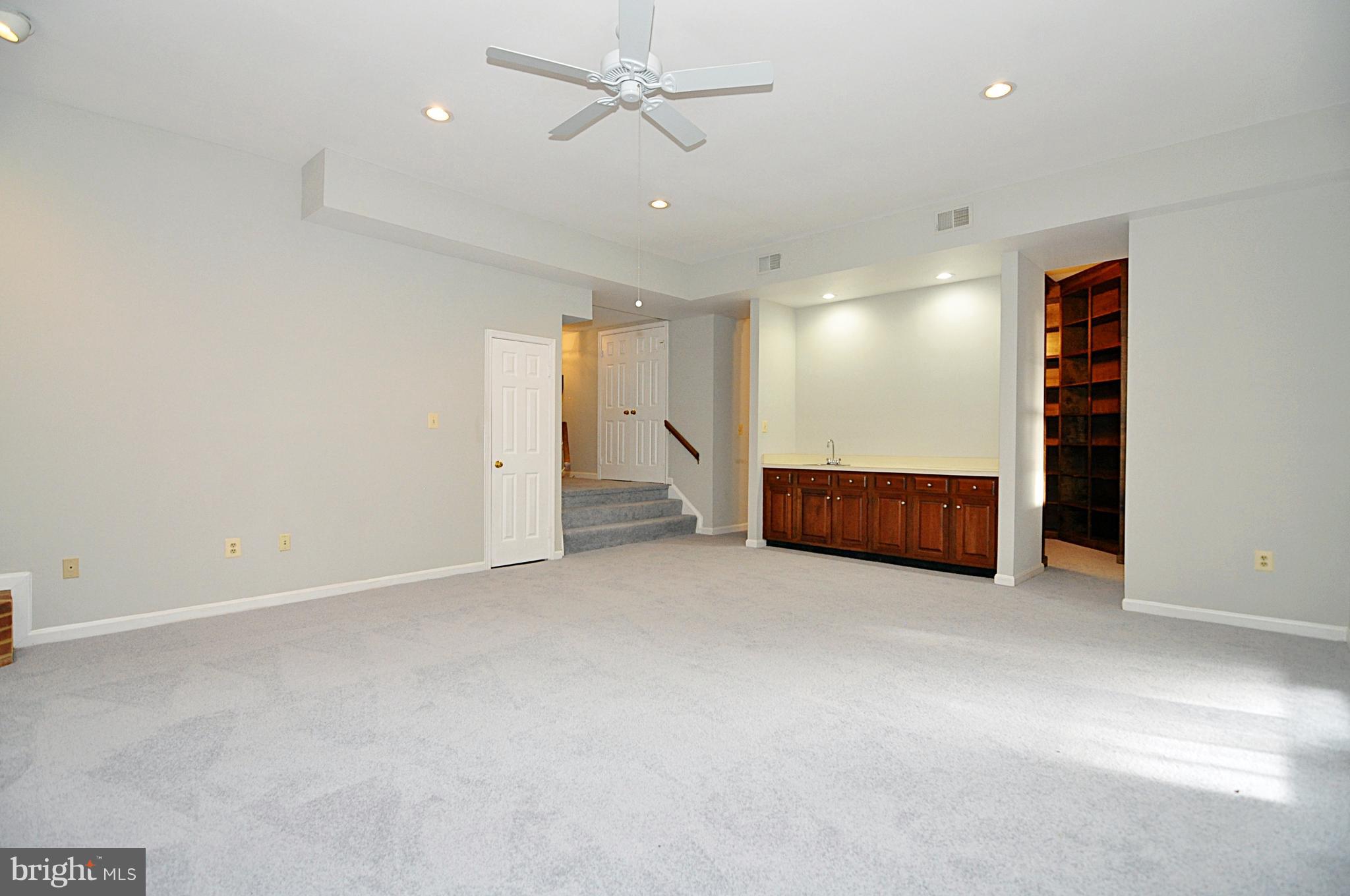 ASPEN GROVE - Residential