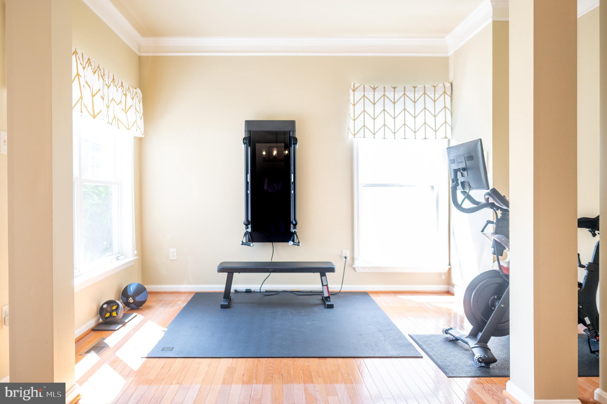 WAVERLY WOODS - Residential