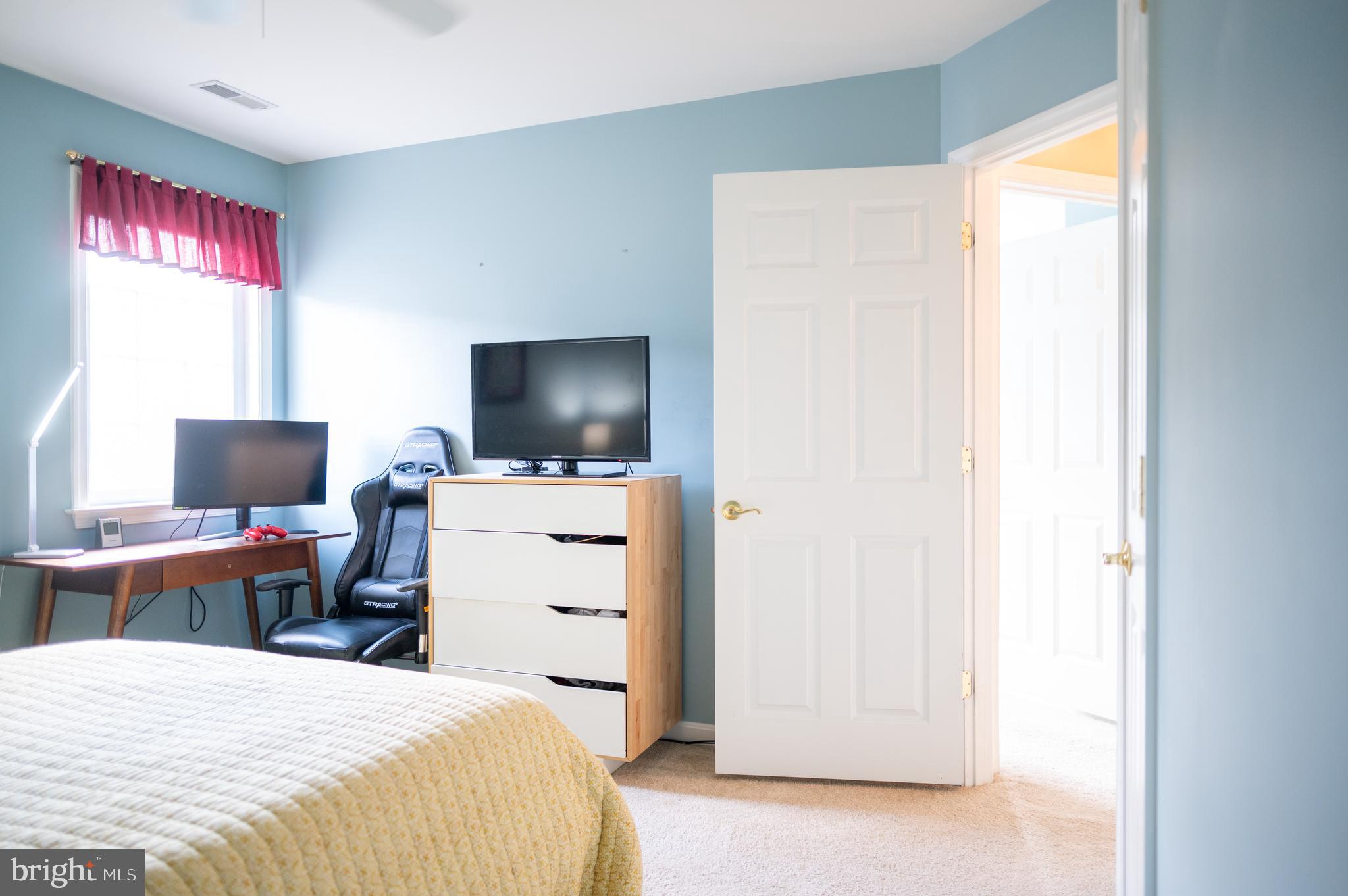 WAVERLY WOODS - Residential