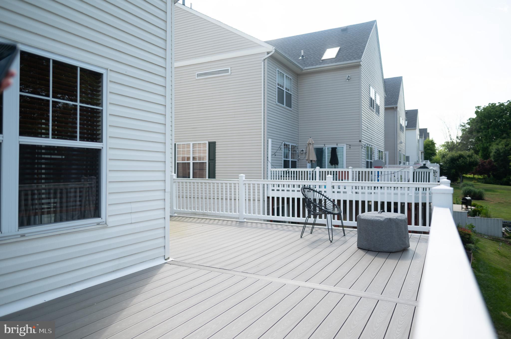 WAVERLY WOODS - Residential