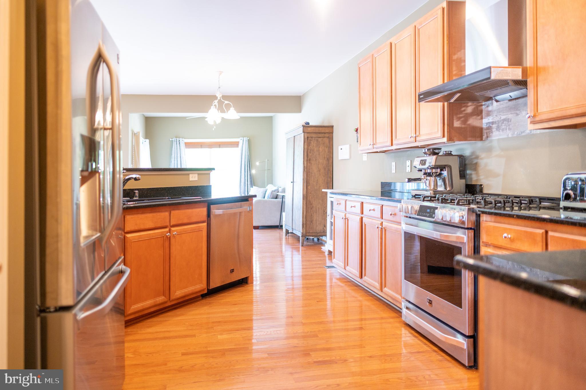 WAVERLY WOODS - Residential