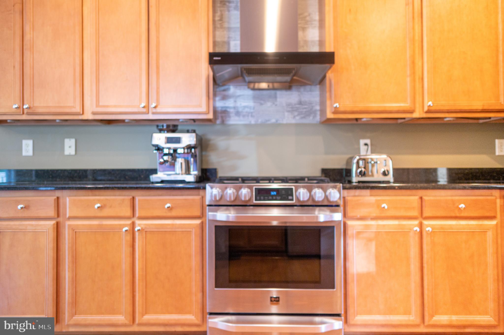 WAVERLY WOODS - Residential